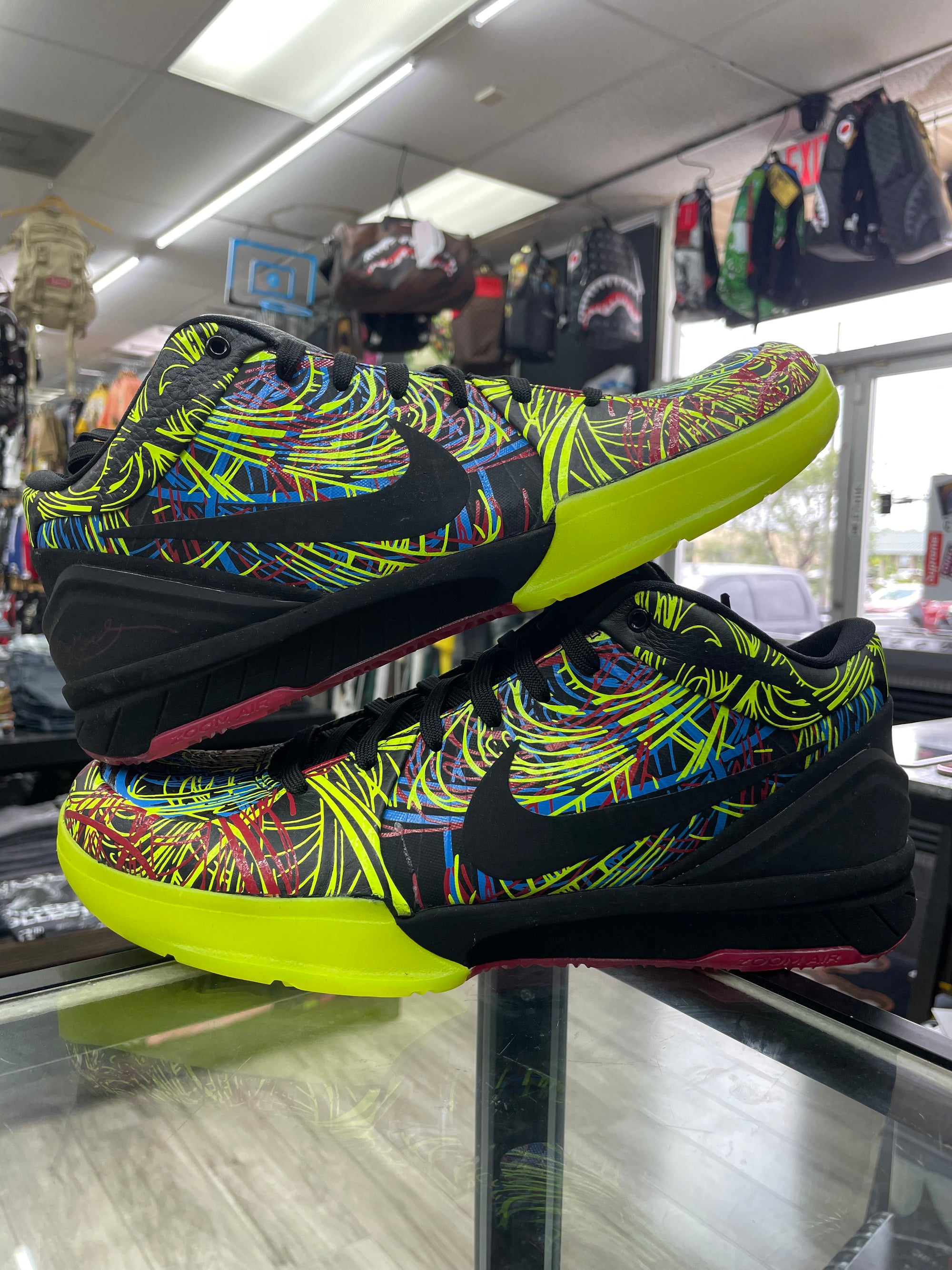Nike Kobe 4 Protro “Wizenard" (CV3469-001)