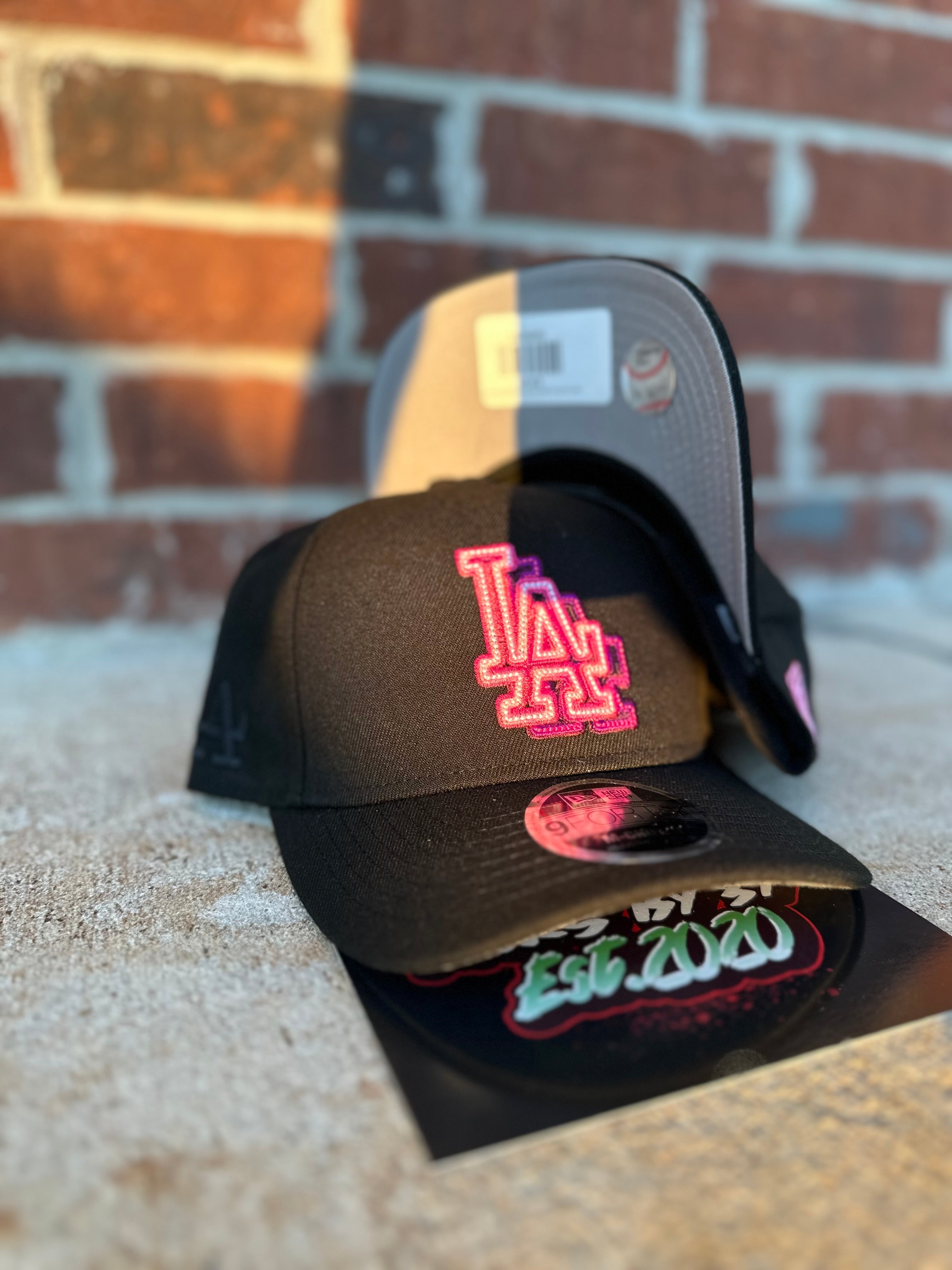 New Era 9Forty Dad Hat "Los Angeles Dodgers"  (Metallic Pop) 60711784
