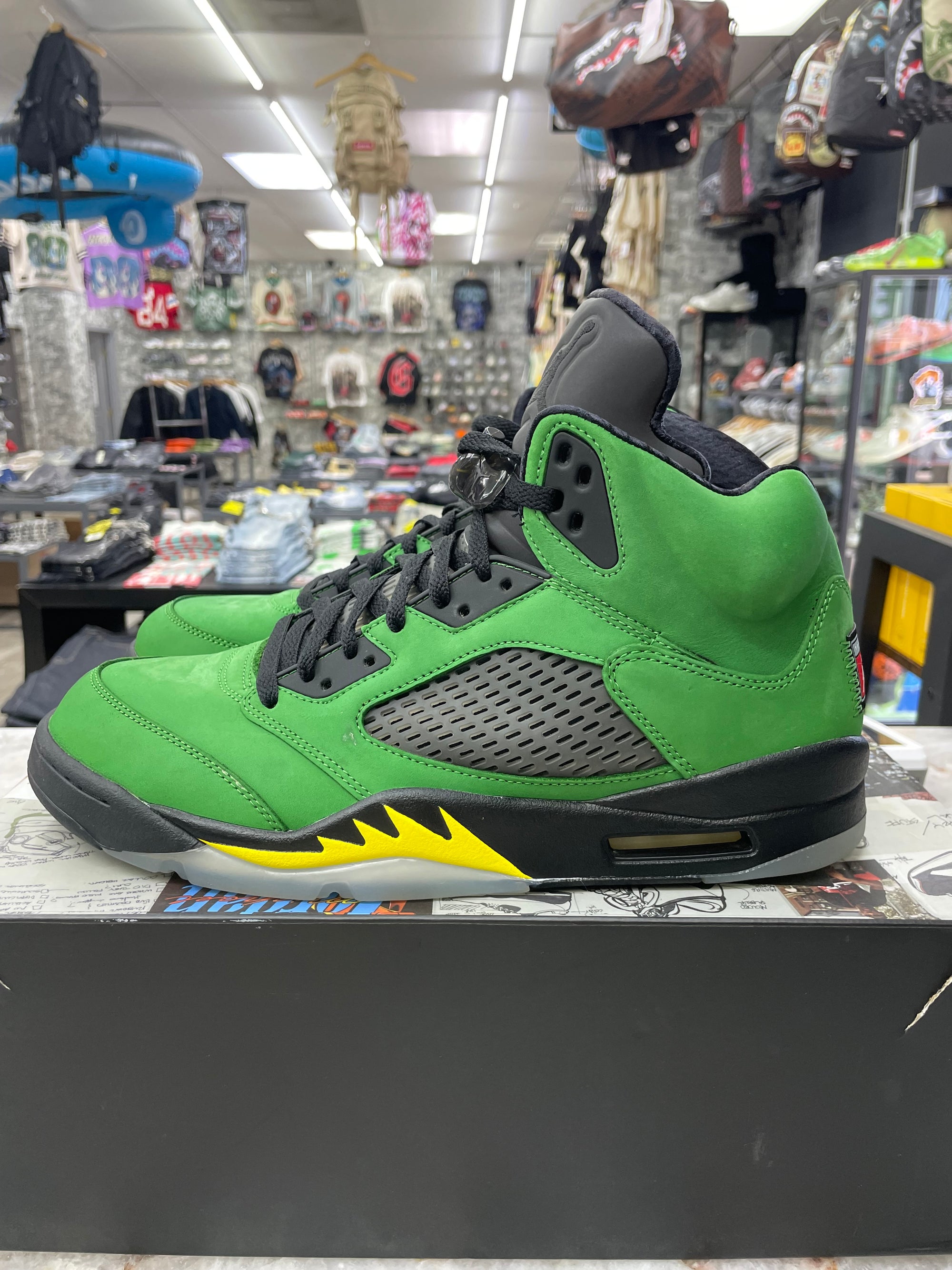 Air Jordan Retro 5 “SE Oregon” *Size 12 Preowned* (CK6631-307)