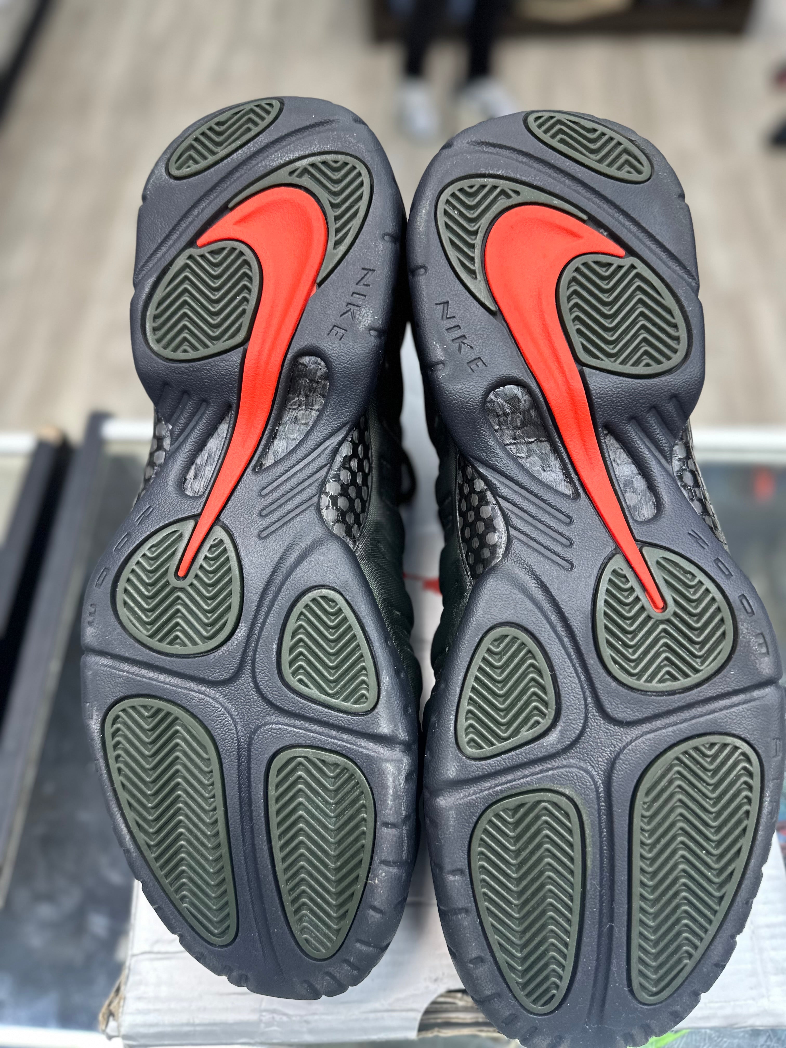 Nike Foamposite Pro "Sequoia" *Size 11.5 Preowned* 624041-304