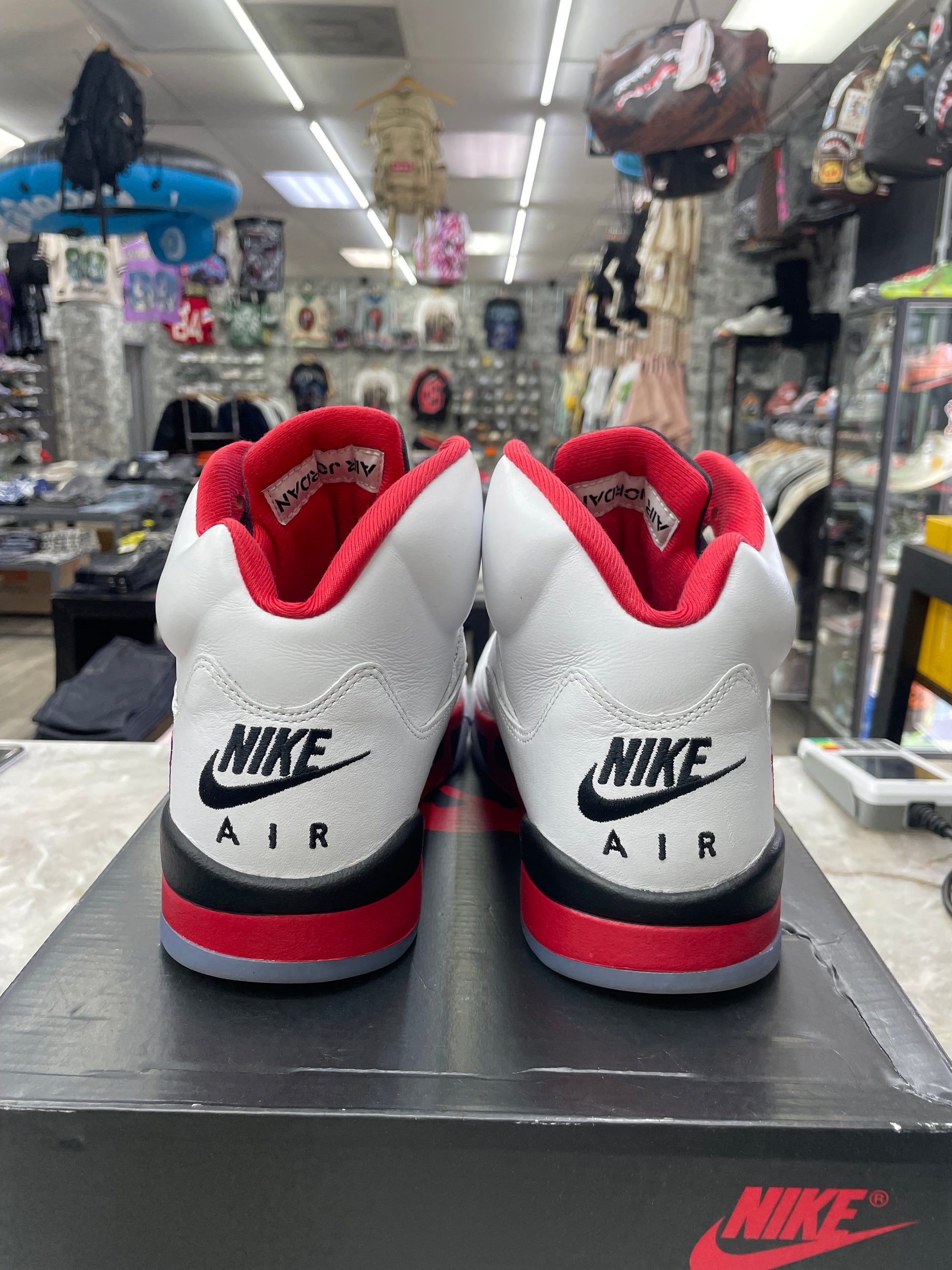 Air Jordan Retro 5 "Fire Red Black Tongue" *Size 10.5 Preowned* (HQ7978-101)
