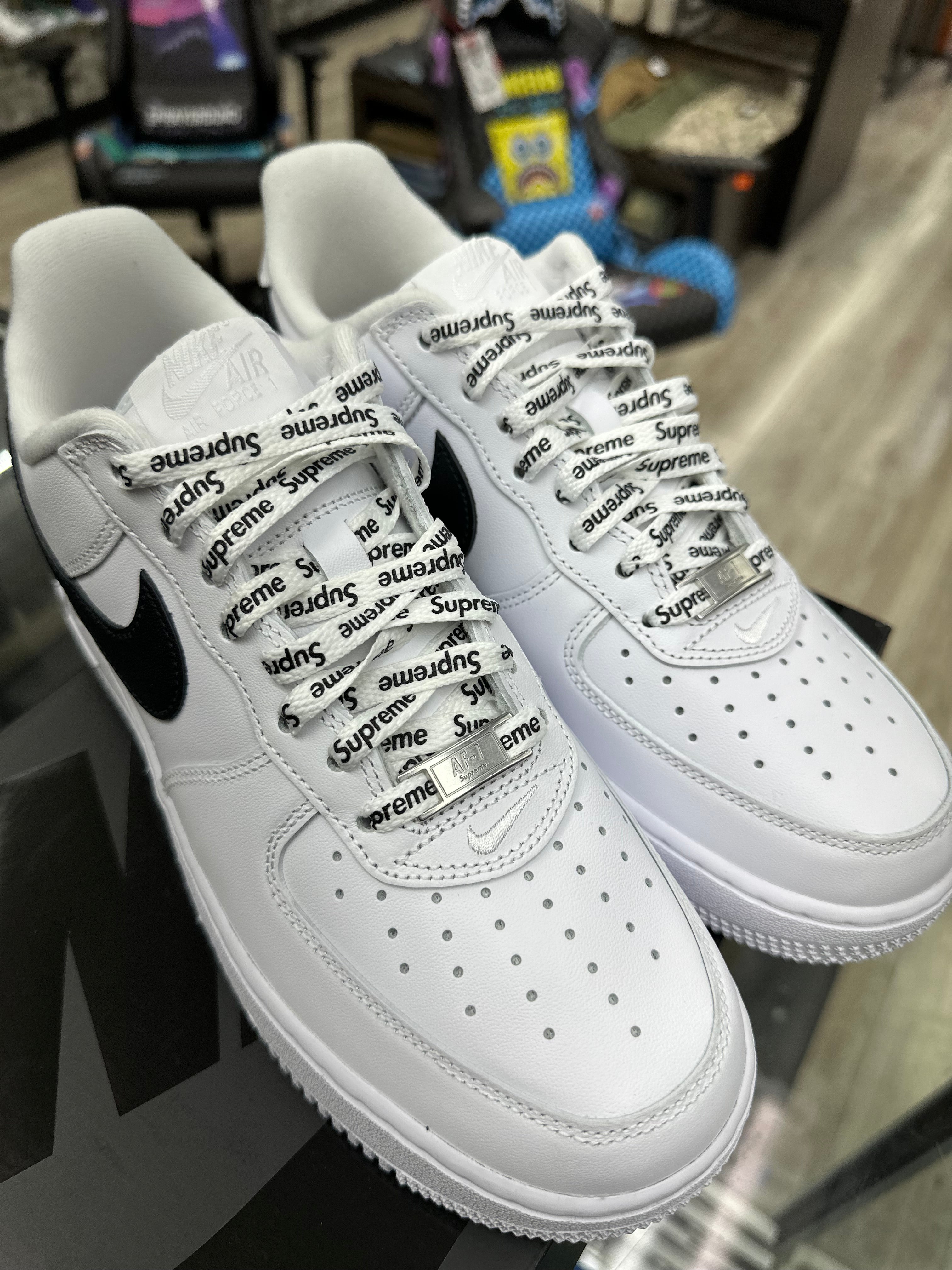Supreme Air Force 1 ホワイト/ブラック-27.5 Buy Supreme x Nike Air Force 1 Low 'Box Logo - White Black