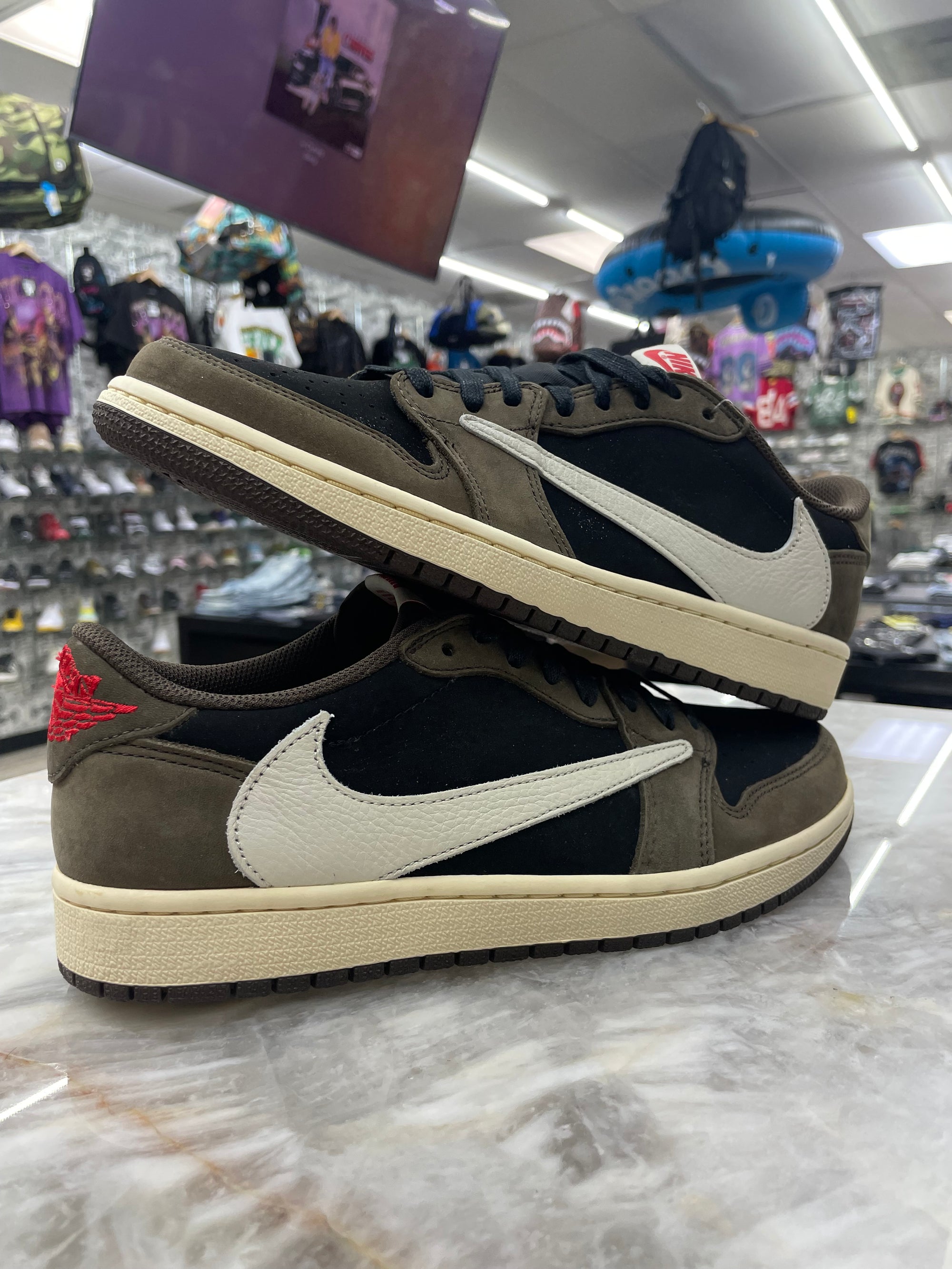 Air Jordan 1 Retro Low OG SP “Travis Scott Mocha” (CQ4277-001)