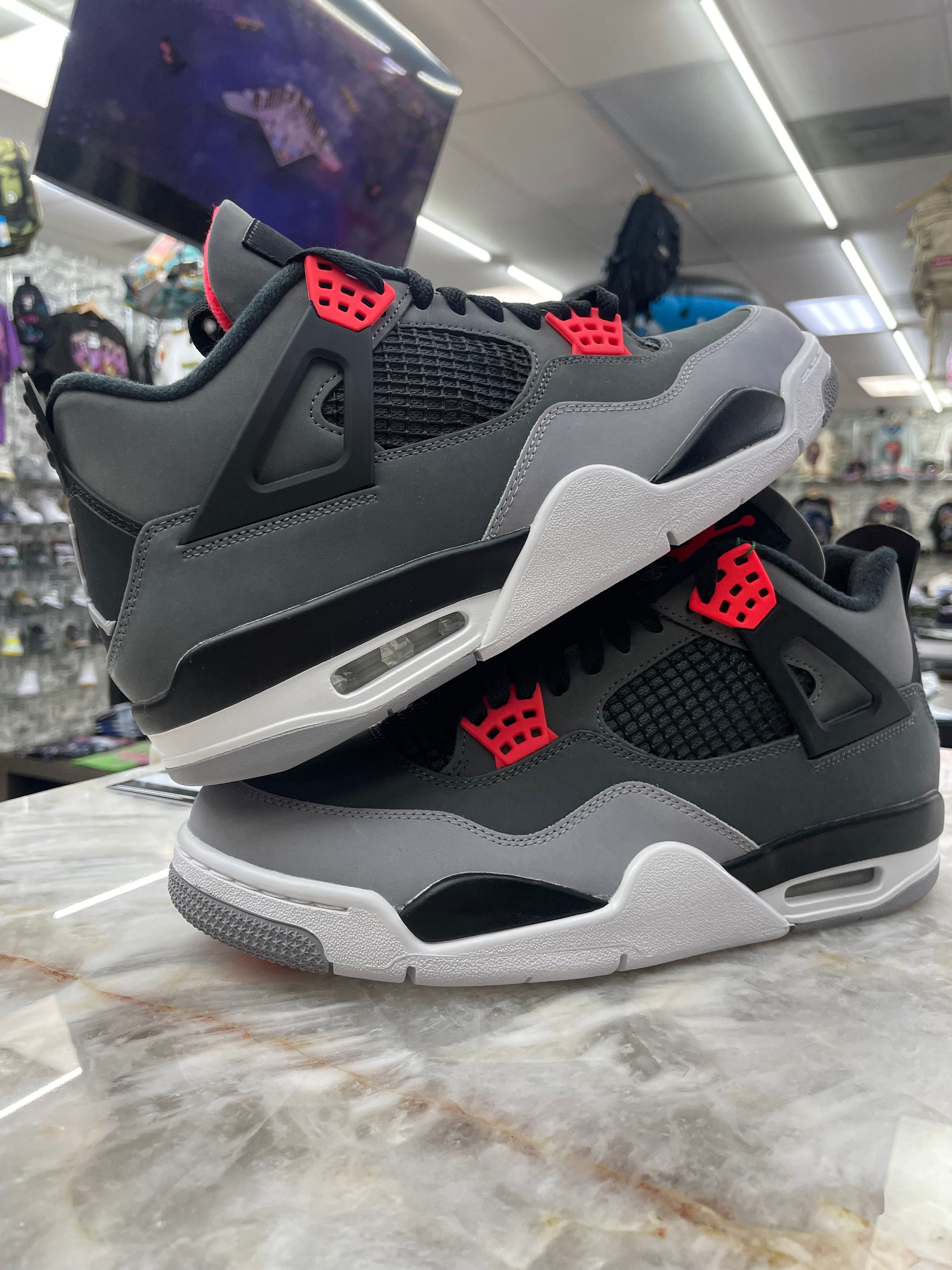Air Jordan Retro 4 “Infrared” (DH6927-061)