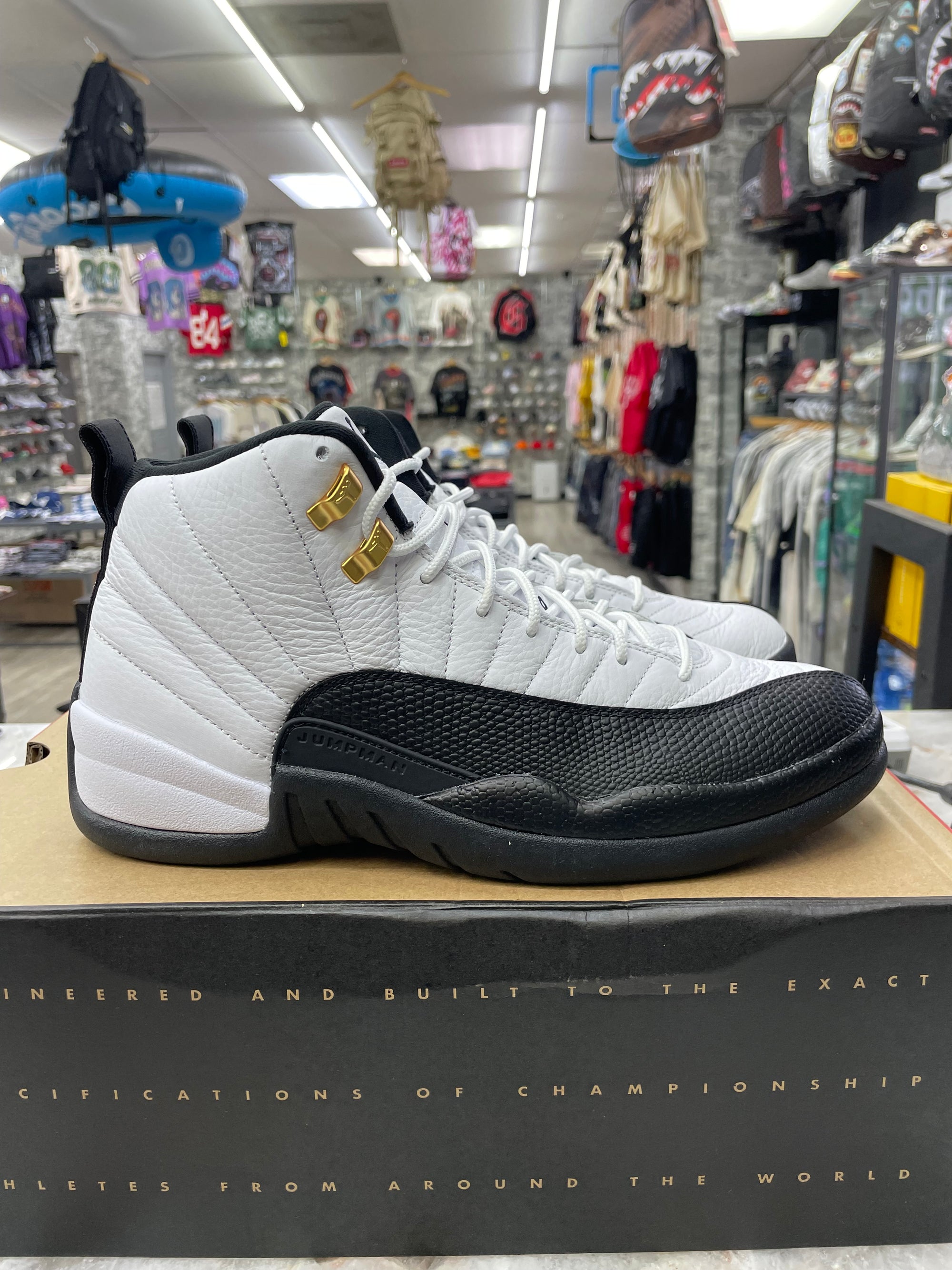 Air Jordan Retro 12 “Taxi” *Size 10 Preowned* (CT8013-117)