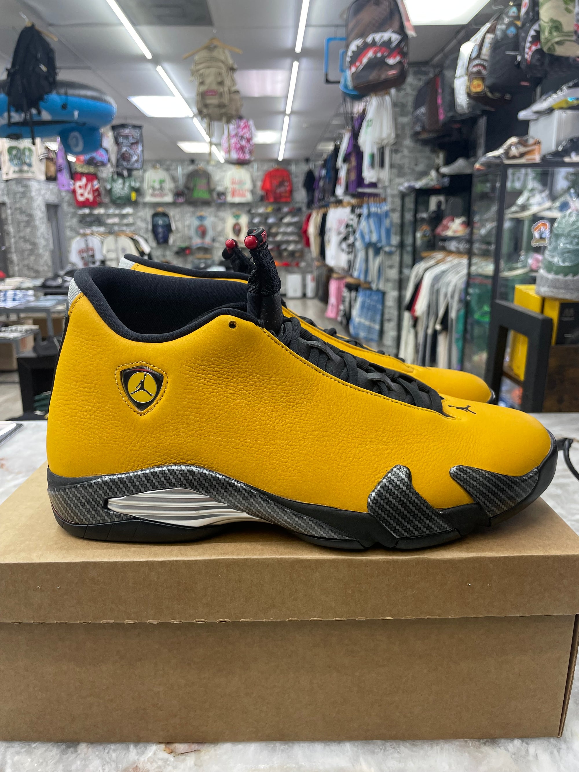 Air Jordan Retro 14 “University Gold" *Size 11.5 Preowned* (BQ3685-706)