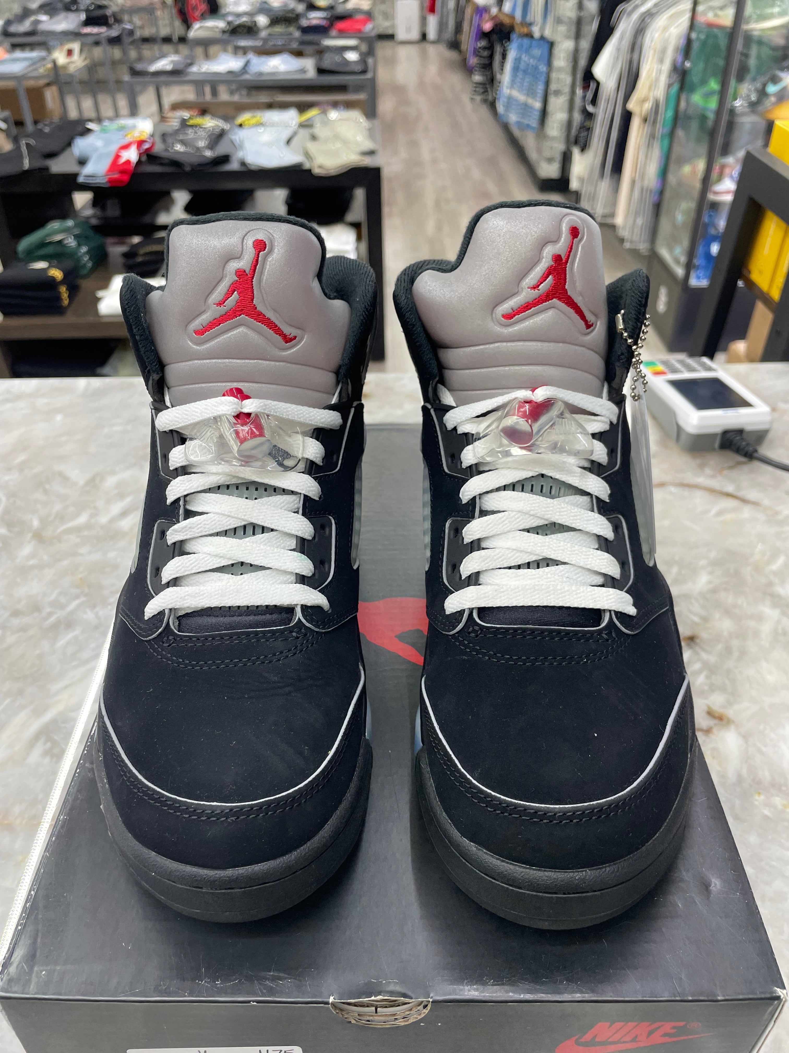 Air Jordan 5 – kicksby3y