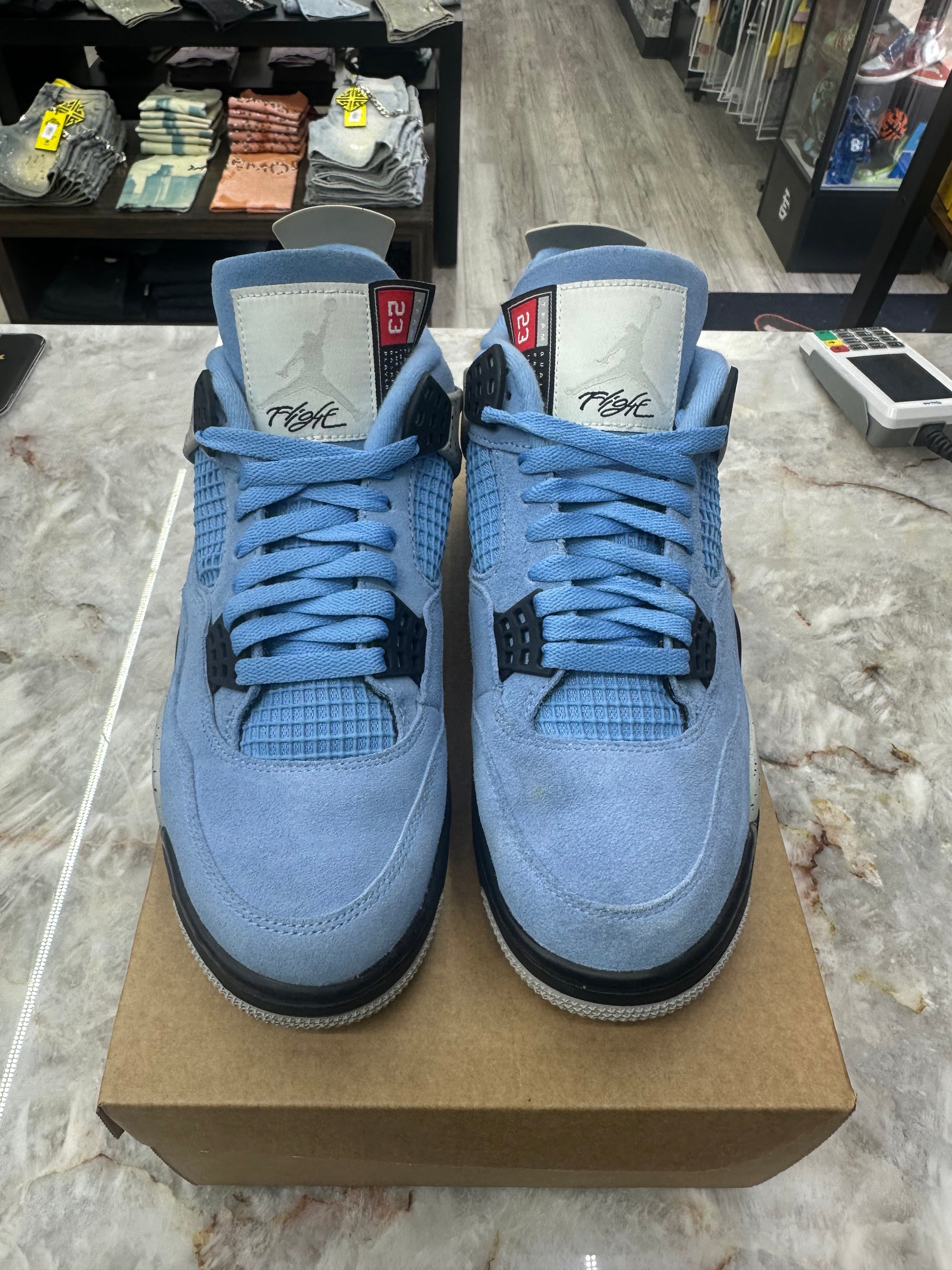 Air Jordan Retro 4 "University Blue" *Size 9 Preowned* (CT8527-400)