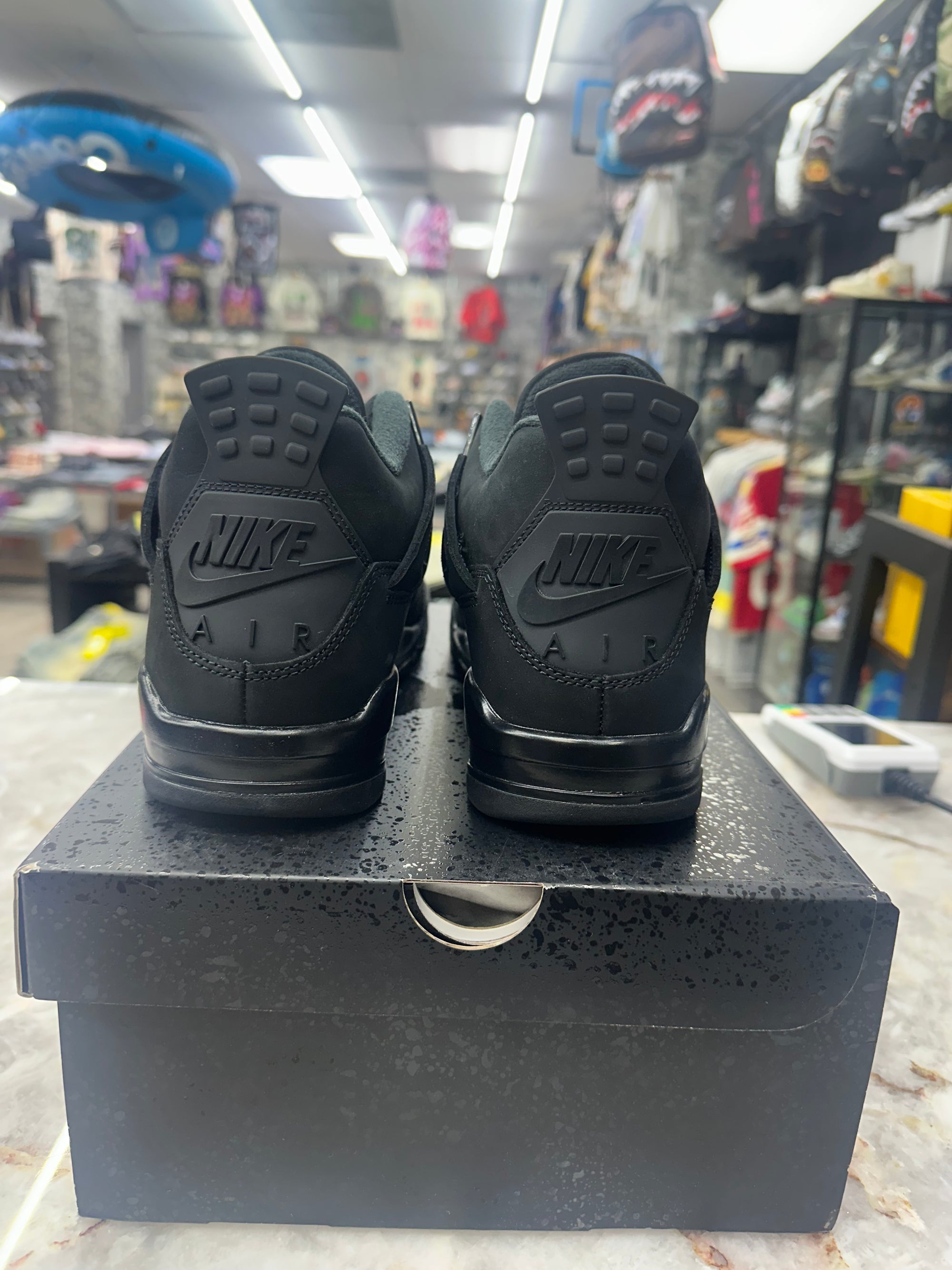 Air Jordan Retro 4 "Black Cat" *Size 10.5 Preowned* (FV5029-010)