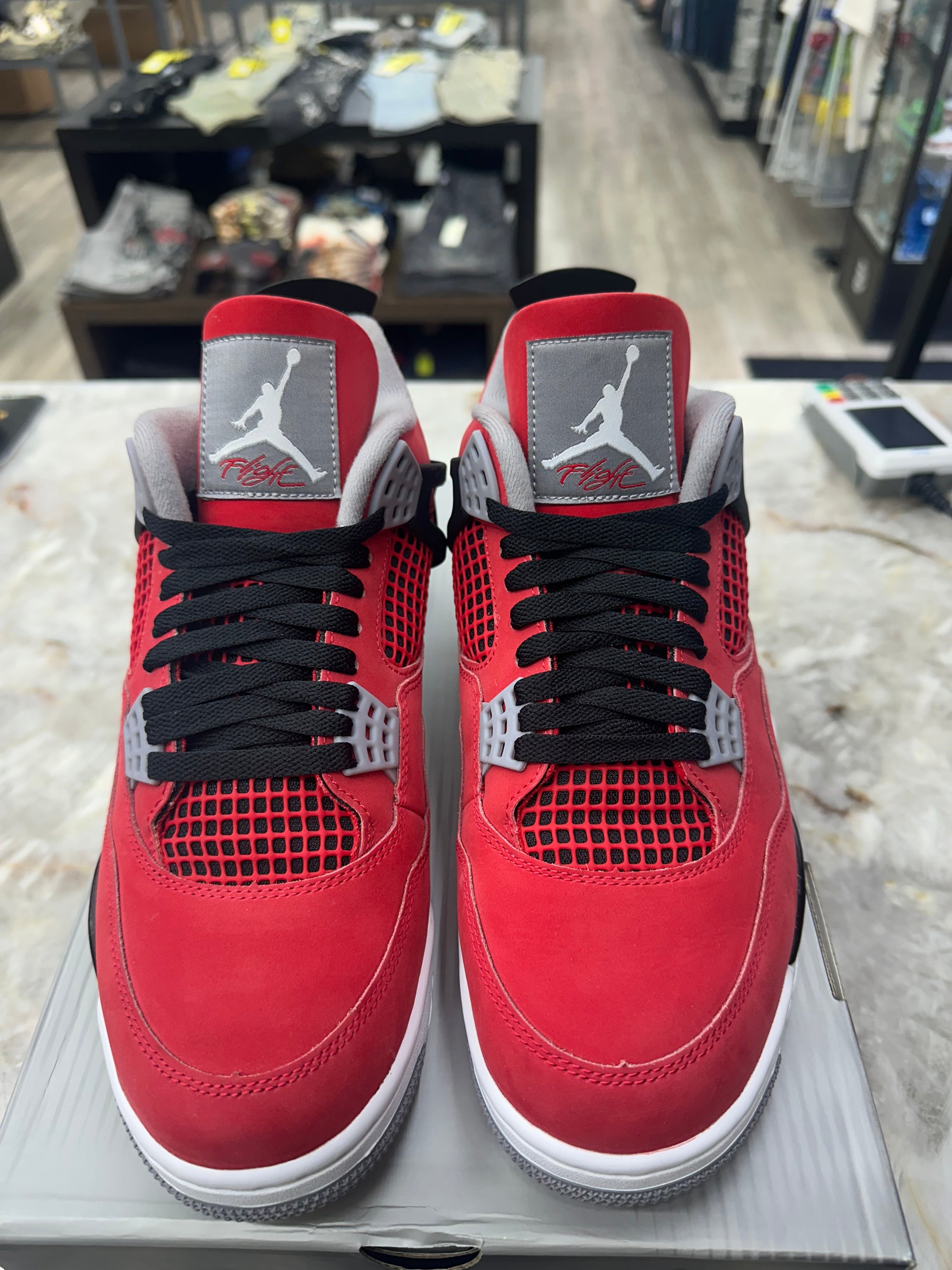 Air Jordan Retro 4 "Toro Bravo" *Size 10.5 Preowned* (FQ8138-600)
