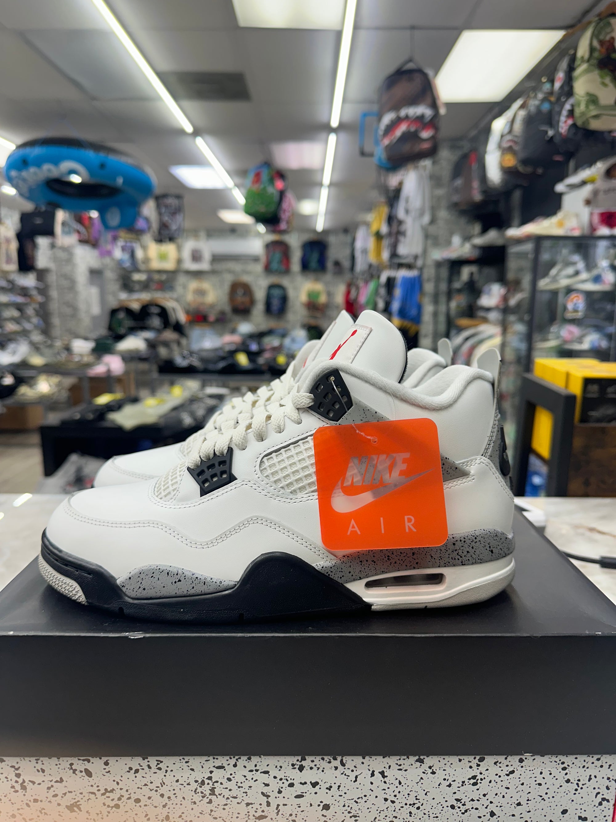Air Jordan Retro 4 "White Cement" *Size 9.5 Preowned* (FV5029-100)