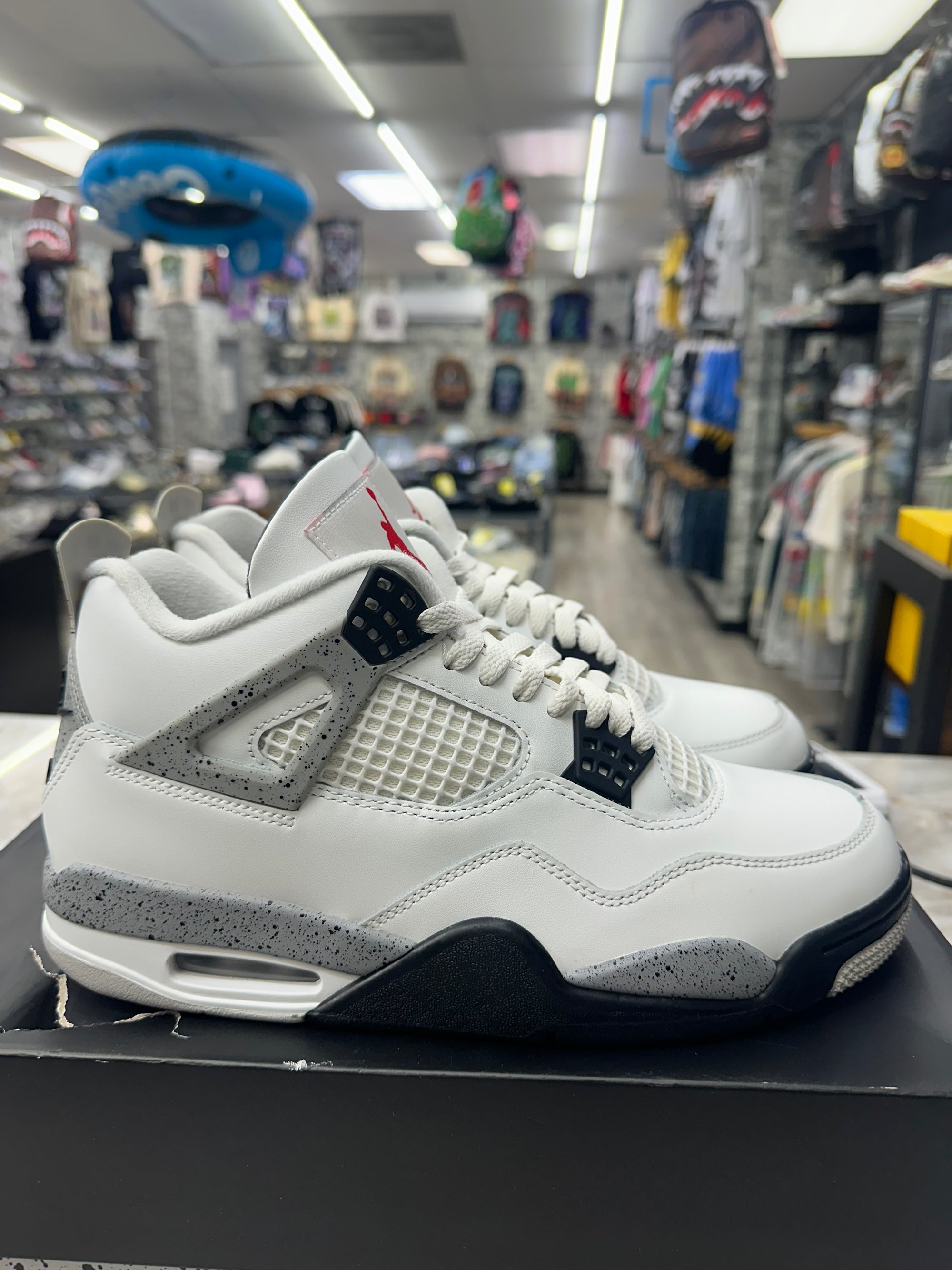 Air Jordan Retro 4 "White Cement" *Size 9.5 Preowned* (FV5029-100)