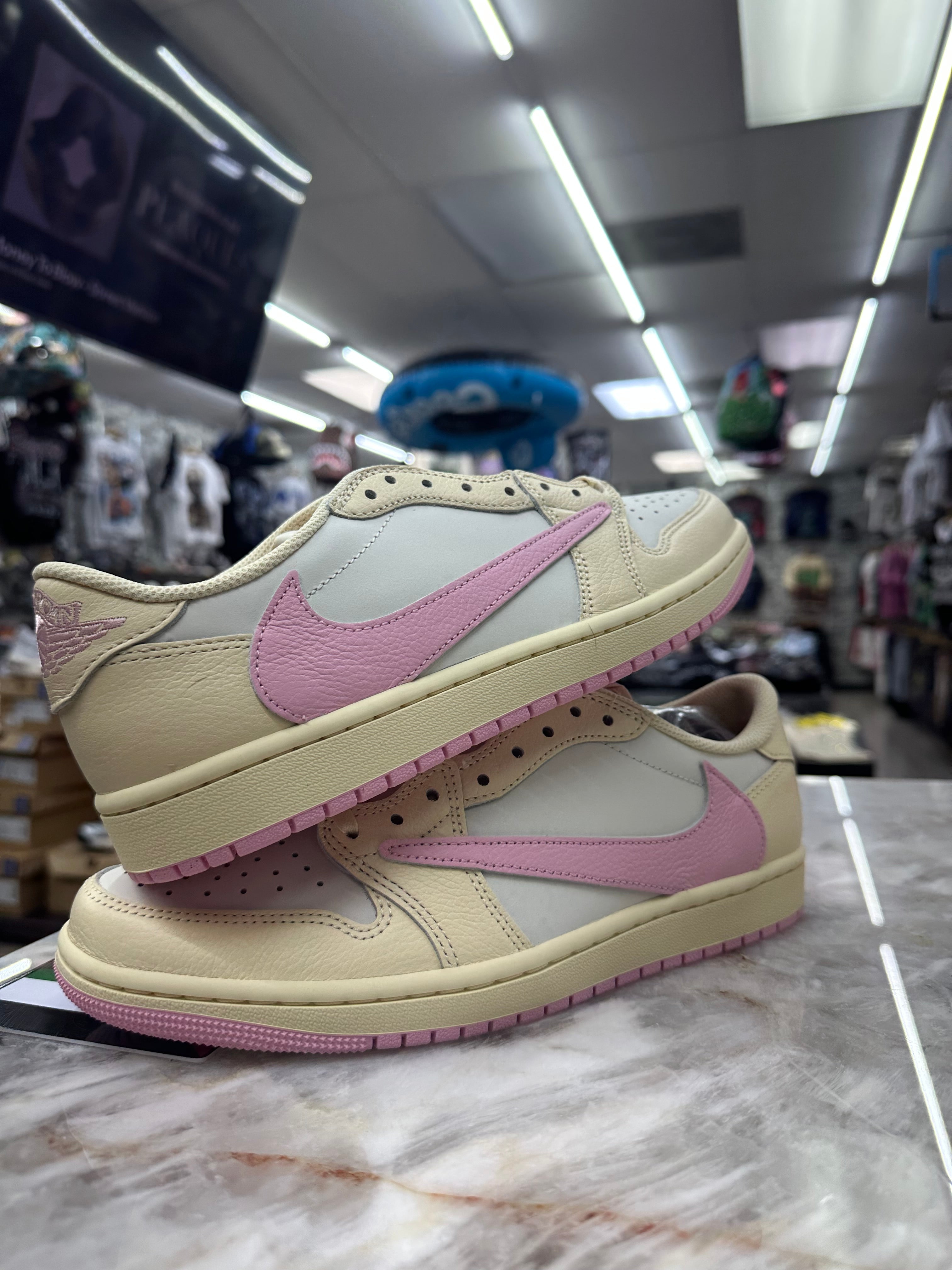 Travis Scott – kicksby3y