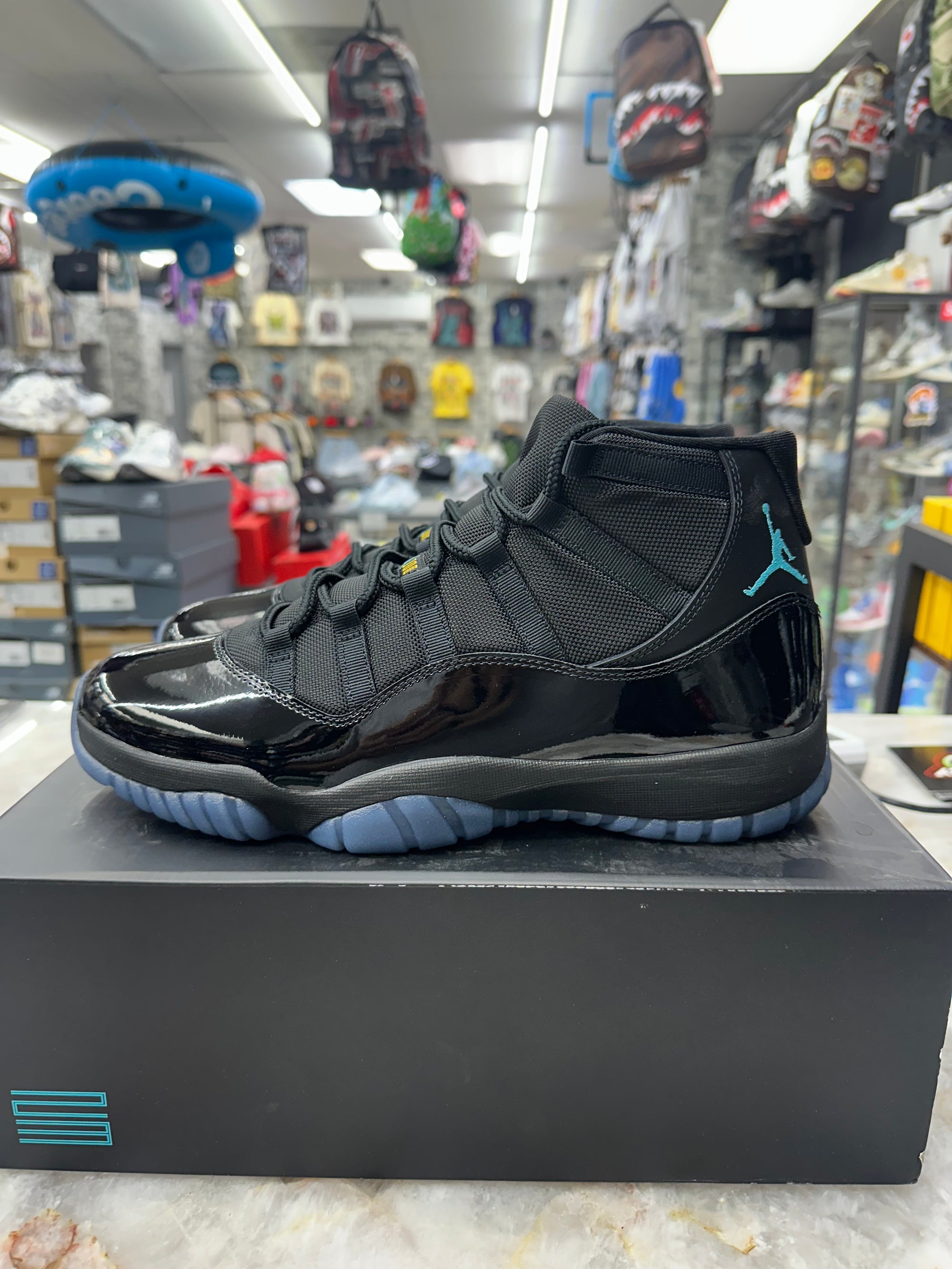 Air Jordan Retro 11 "Gamma Blue" *Size 13 Preowned* (CT8012-047)