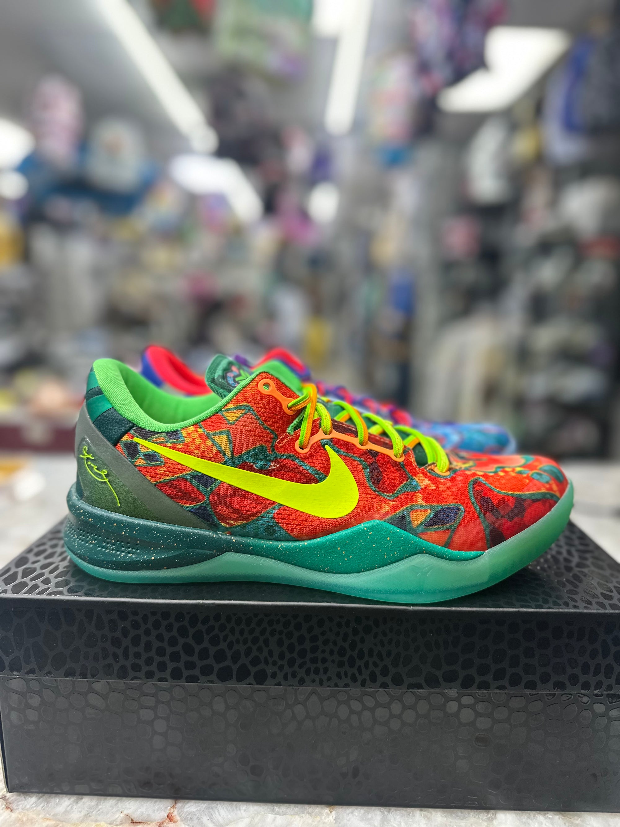 Nike Kobe 8 Protro "What The" *Size 9 Preowned* (HM9621-900)