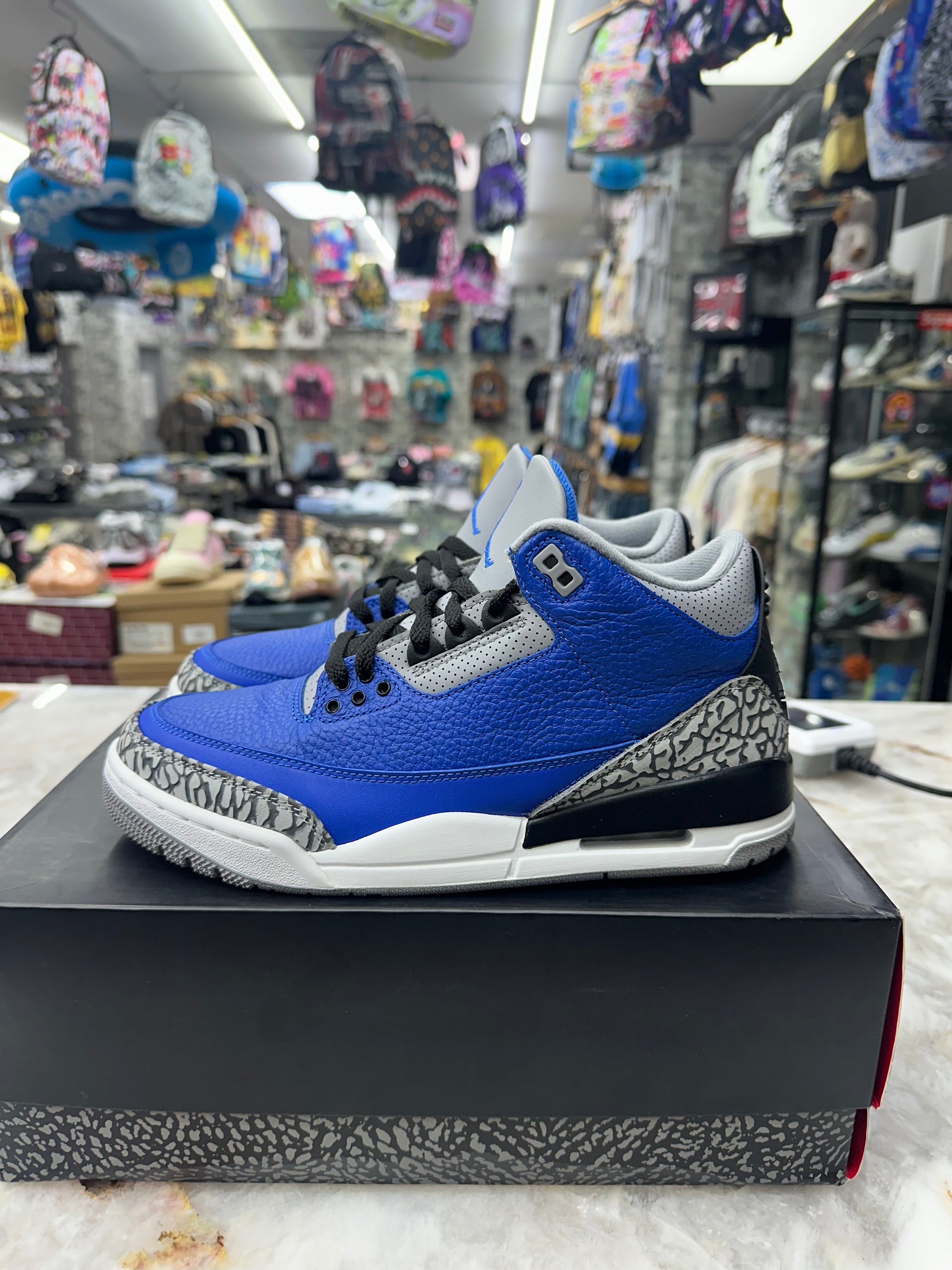 Air Jordan 3 Retro "Varsity Royal Cement" *Size 8 Preowned* (CT8532-400)
