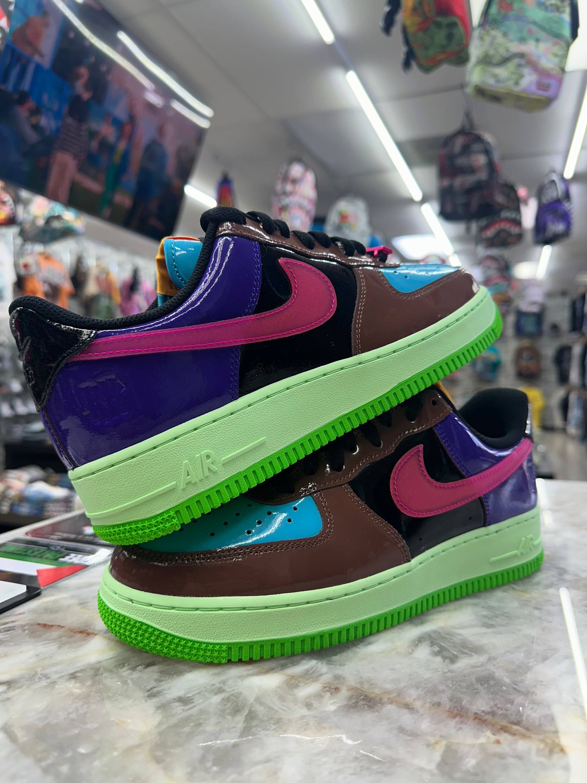 Nike Air Force 1 Low SP "Undefeated Multi-Patent Pink Prime" DV5255-200