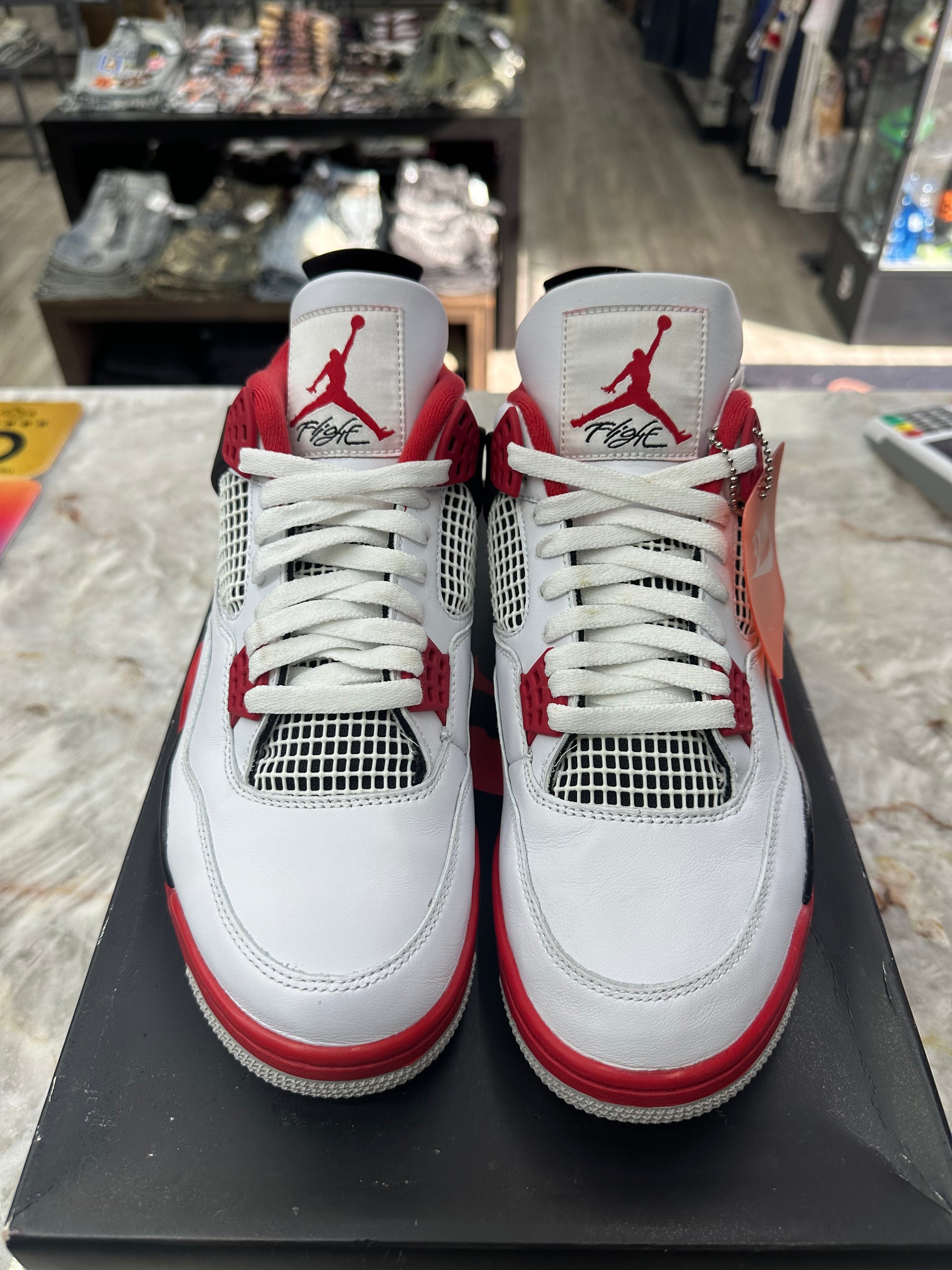 Air Jordan 4 Retro "Fire Red (2020)" *Size 11 Preowned* DC7770-160