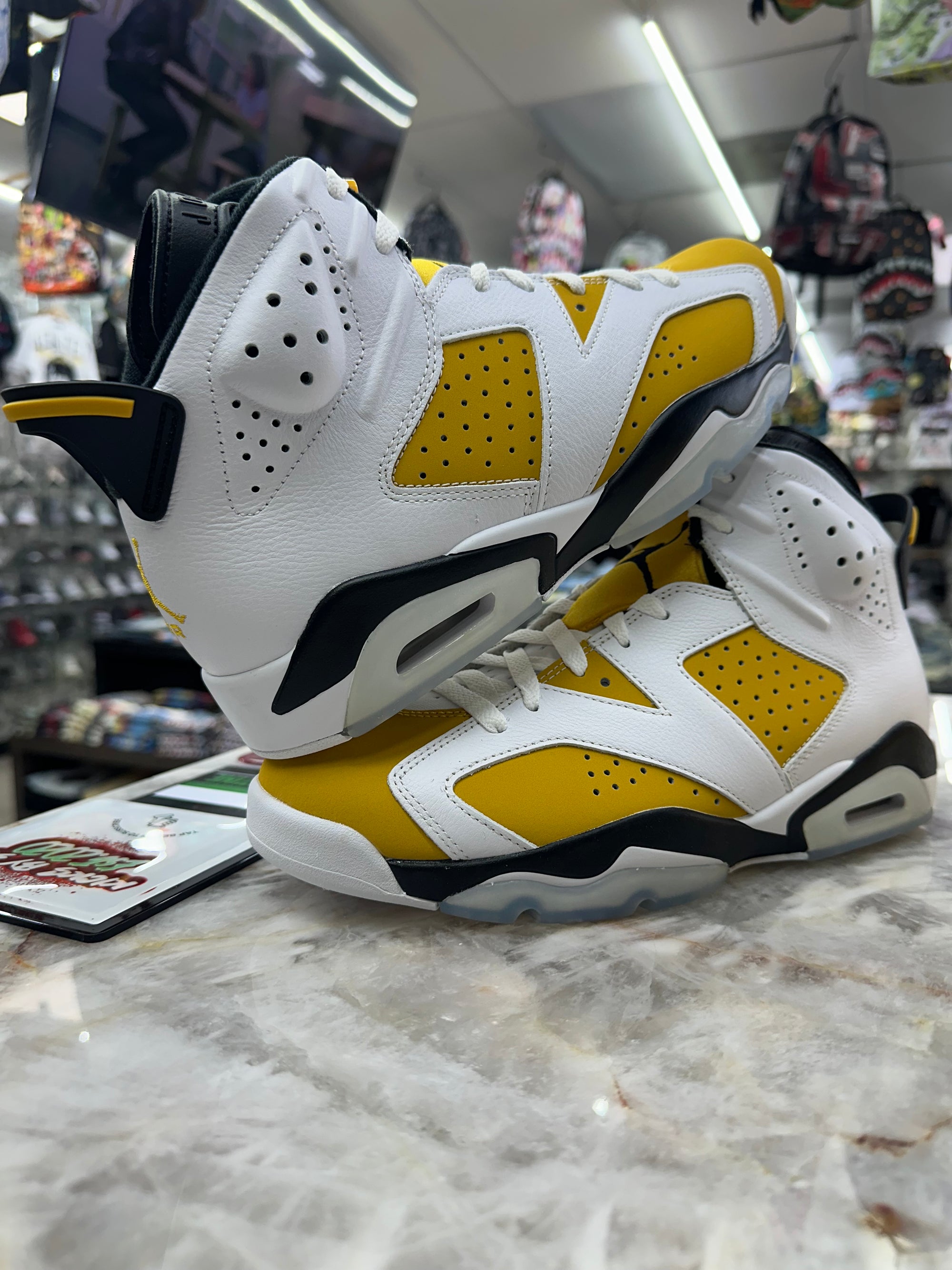 Air Jordan Retro 6 "Yellow Ochre" CT8529-170