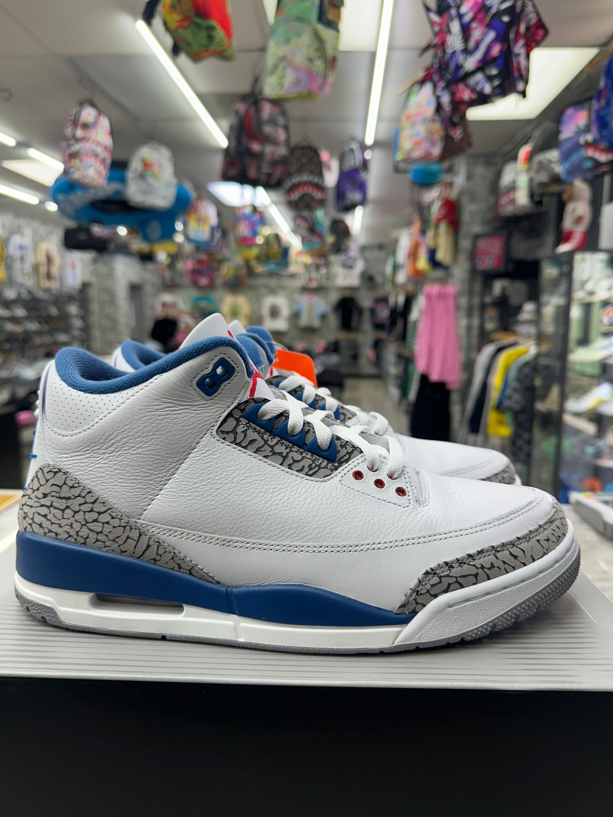 Air Jordan 3 Retro "True Blue" *Size 10.5 Preowned* IF4396-104