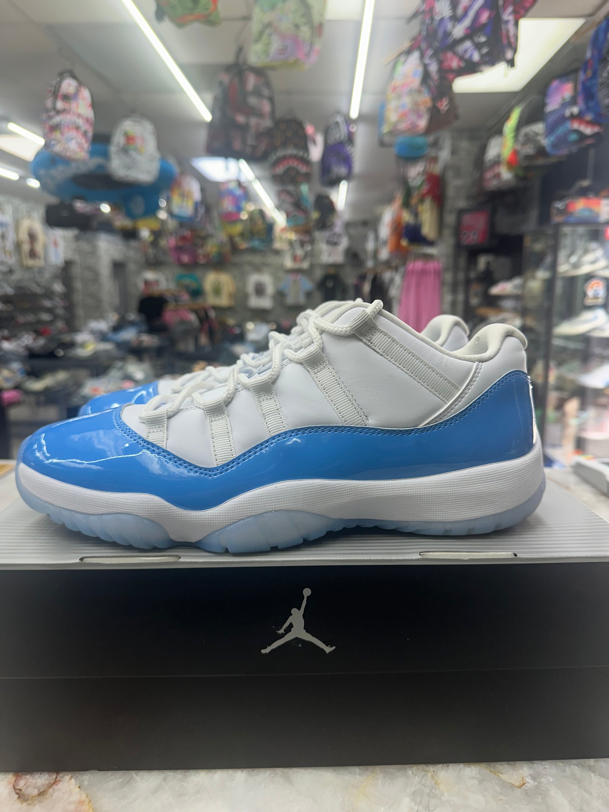 Air Jordan 11 Retro Low "University Blue" *Size 11 Preowned* FV5104-100