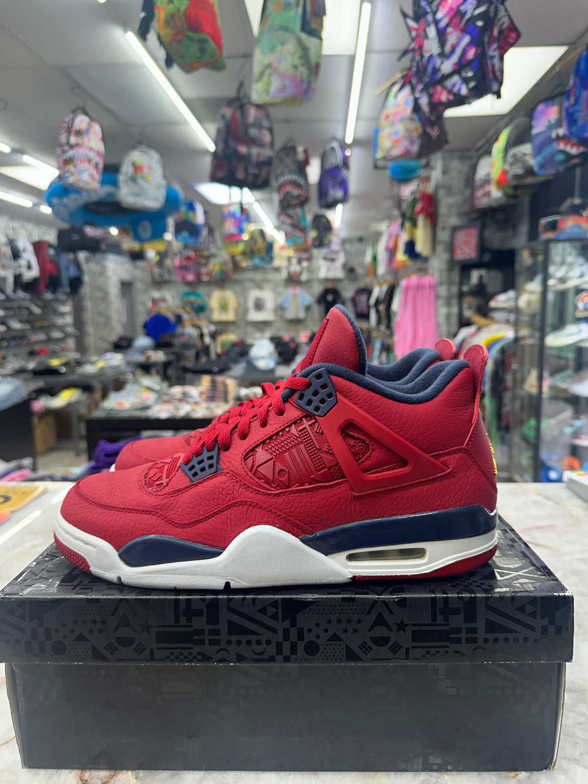 Air Jordan 4 Retro "FIBA" *Size 10.5 Preowned* CI1184-617