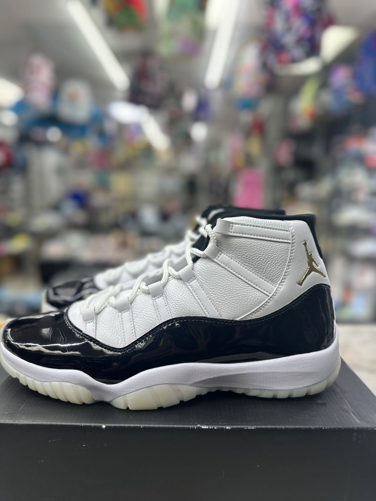 Air Jordan 11 Retro "DMP Gratitude" *Size 15 Preowned* CT8012-170