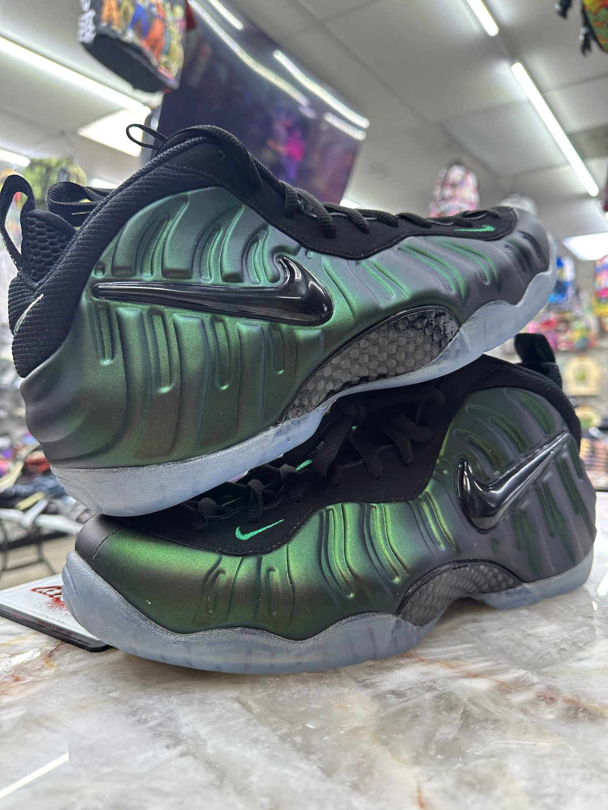 Nike Air Foamposite Pro “Pine Green” HF0794-300