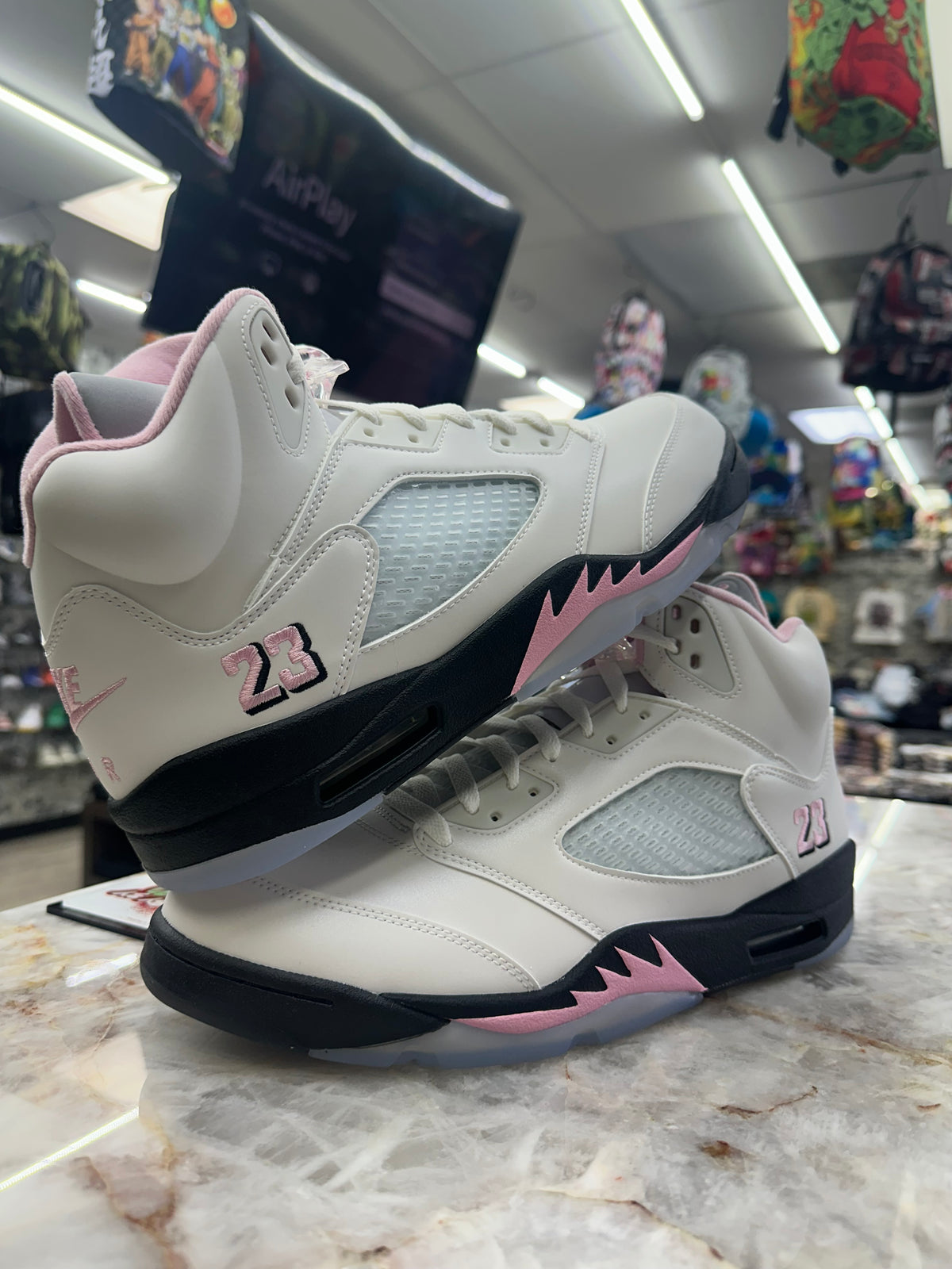 Air Jordan Retro 5 “Meduim Soft Pink” HQ7978-102