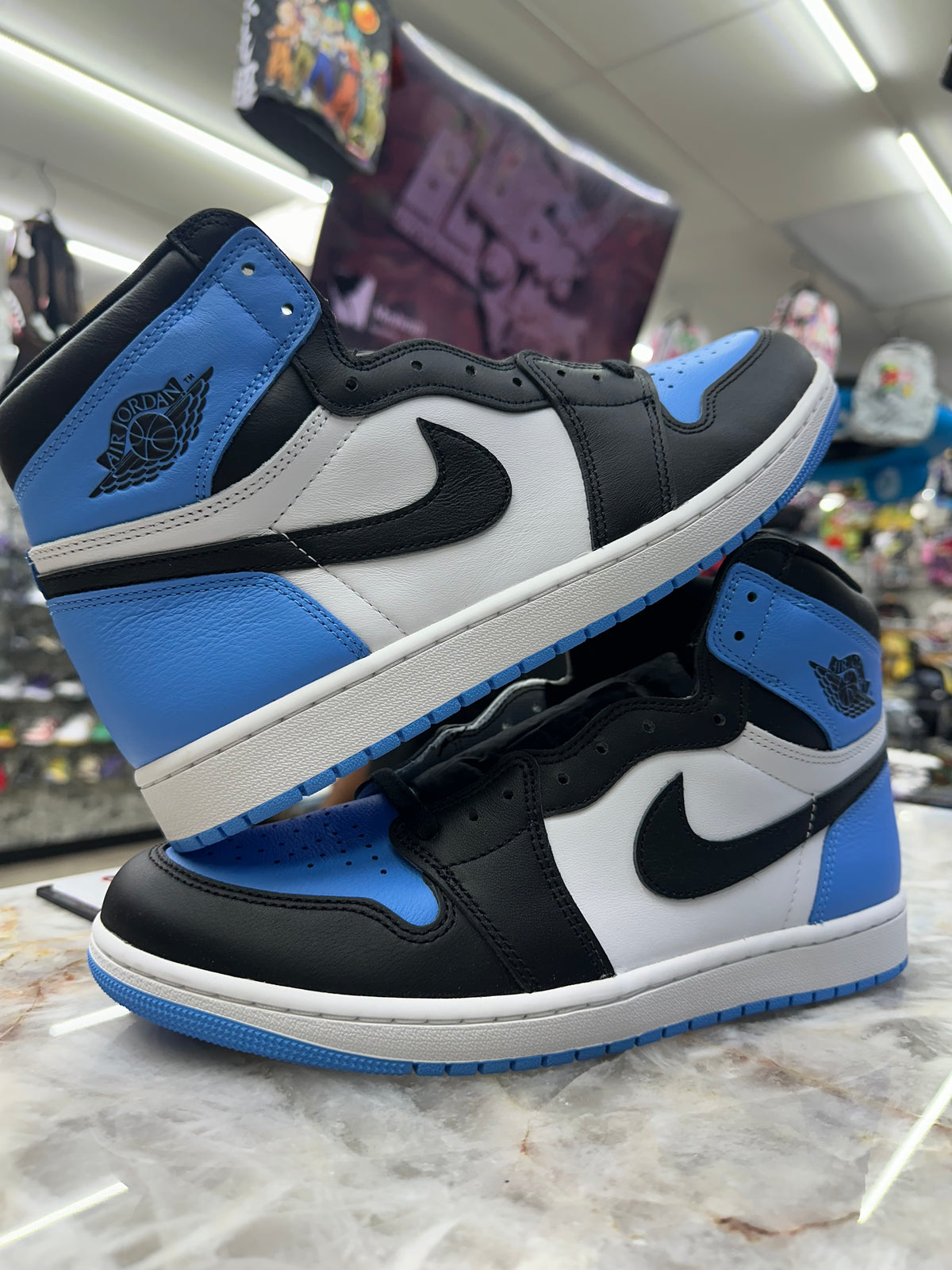 Air Jordan 1 Retro High OG "UNC Toe" DZ5485-400