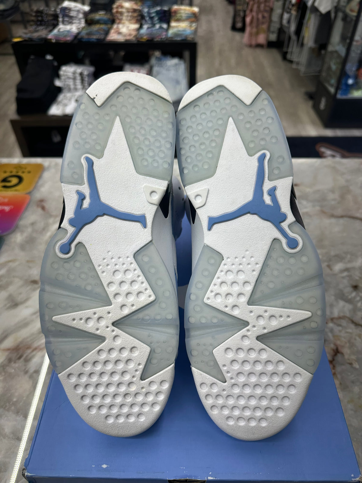 Air Jordan 6 Retro "UNC White" *Size 11 Preowned* CT8529-410