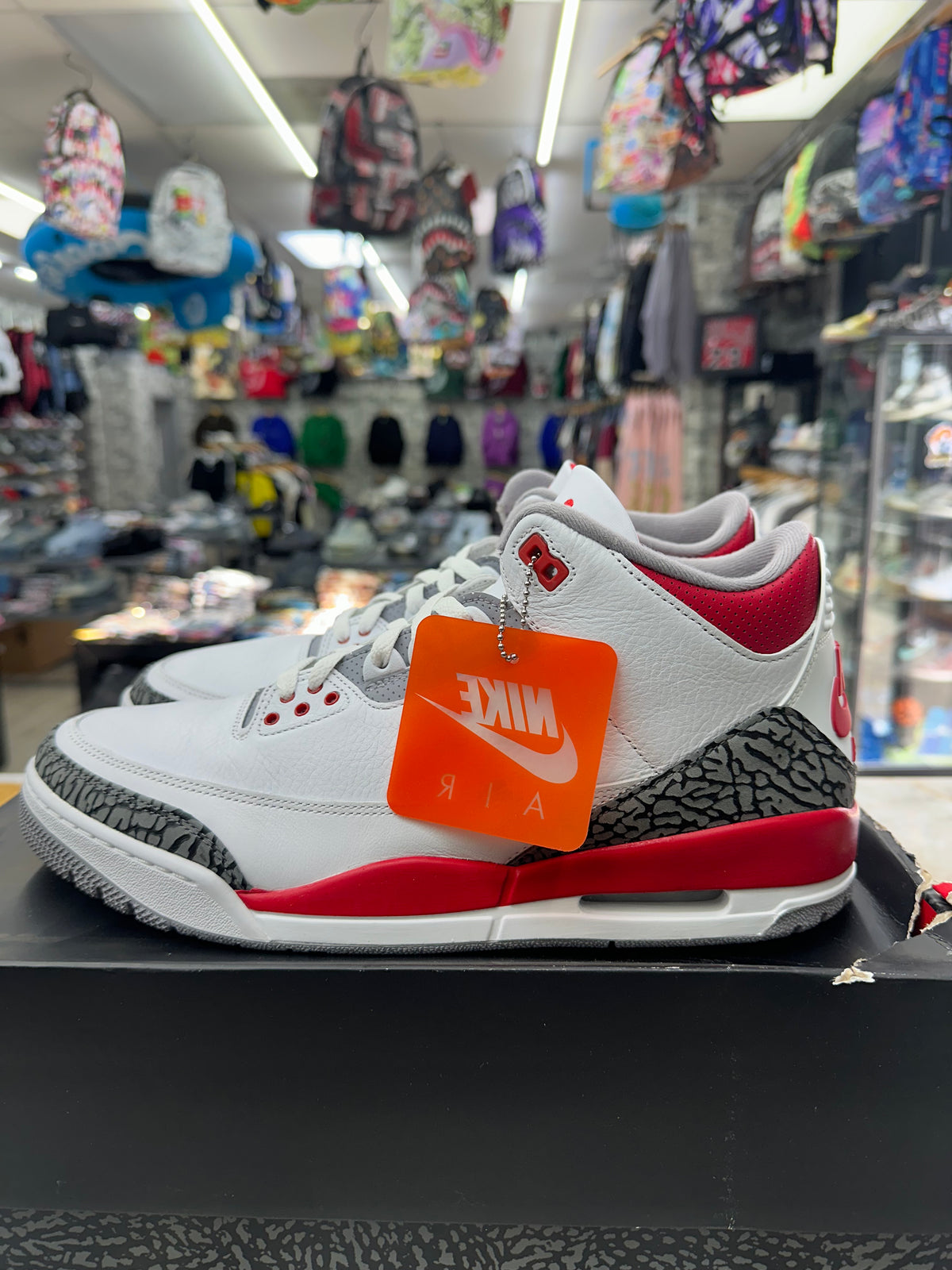 Air Jordan 3 Retro "Fire Red" *Size 12.5 Preowned* DN3707-160