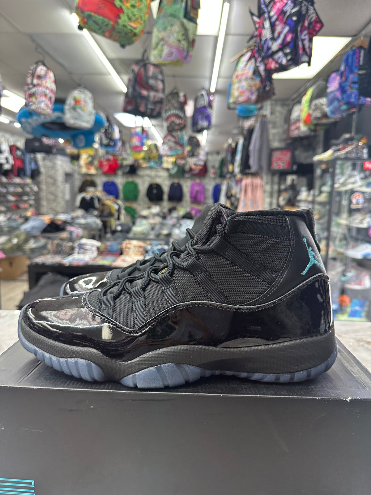 Air Jordan 11 Retro "Gamma Blue" *Size 13 Preowned* CT8012-047