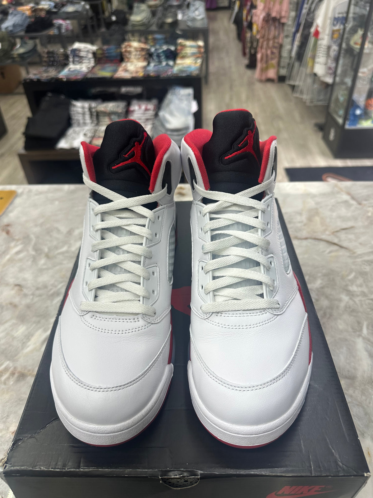 Air Jordan 5 Retro "Fire Red Black Tongue" *Size 13 Preowned* HQ7978-101