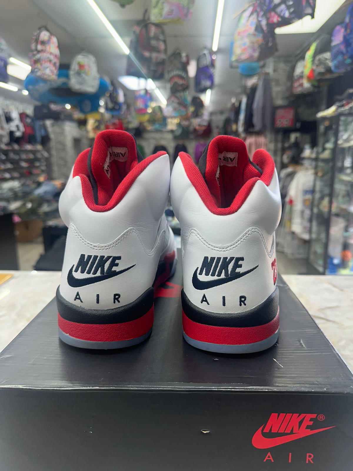 Air Jordan 5 Retro "Fire Red Black Tongue" *Size 13 Preowned* HQ7978-101