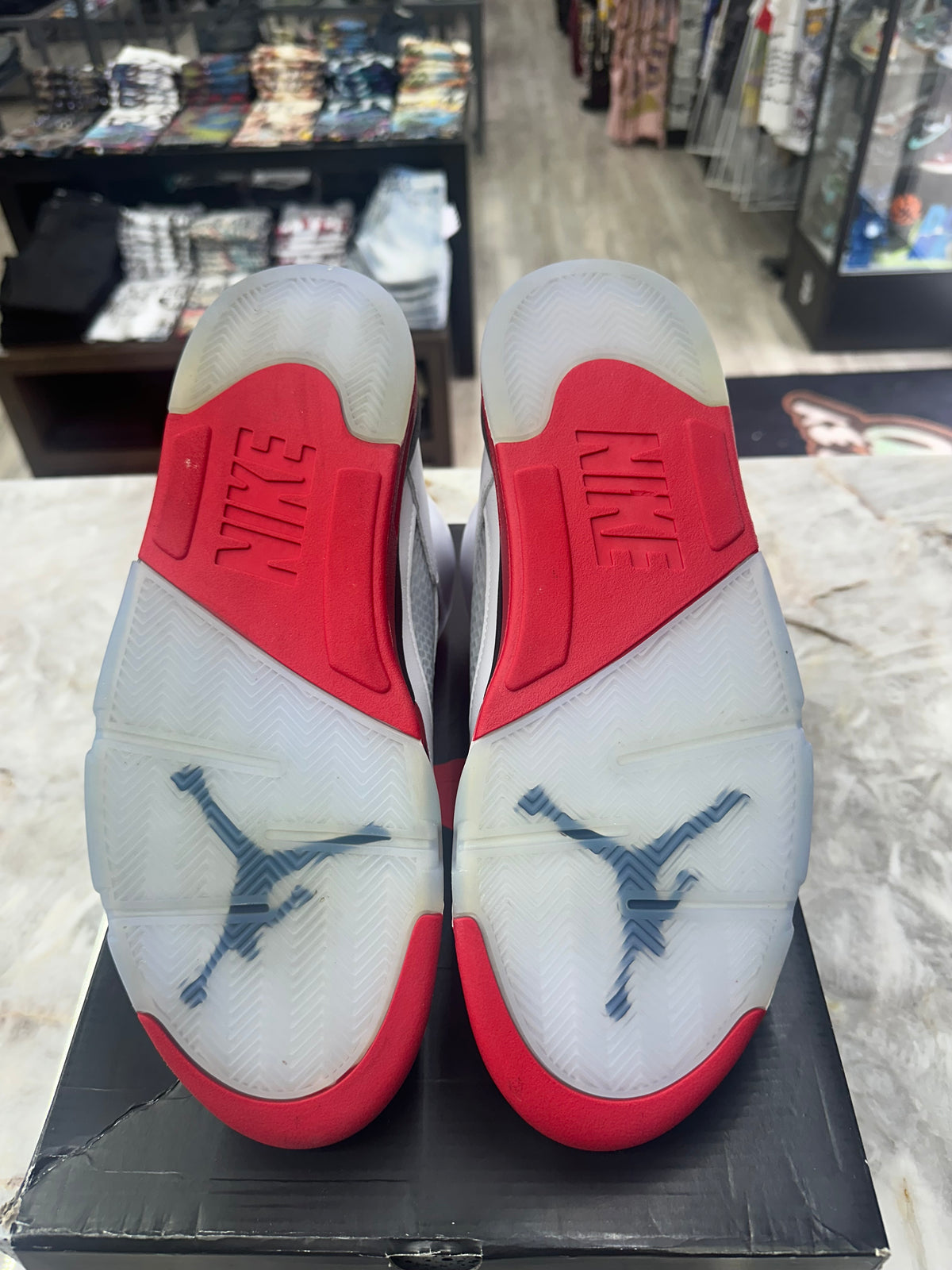 Air Jordan 5 Retro "Fire Red Black Tongue" *Size 13 Preowned* HQ7978-101