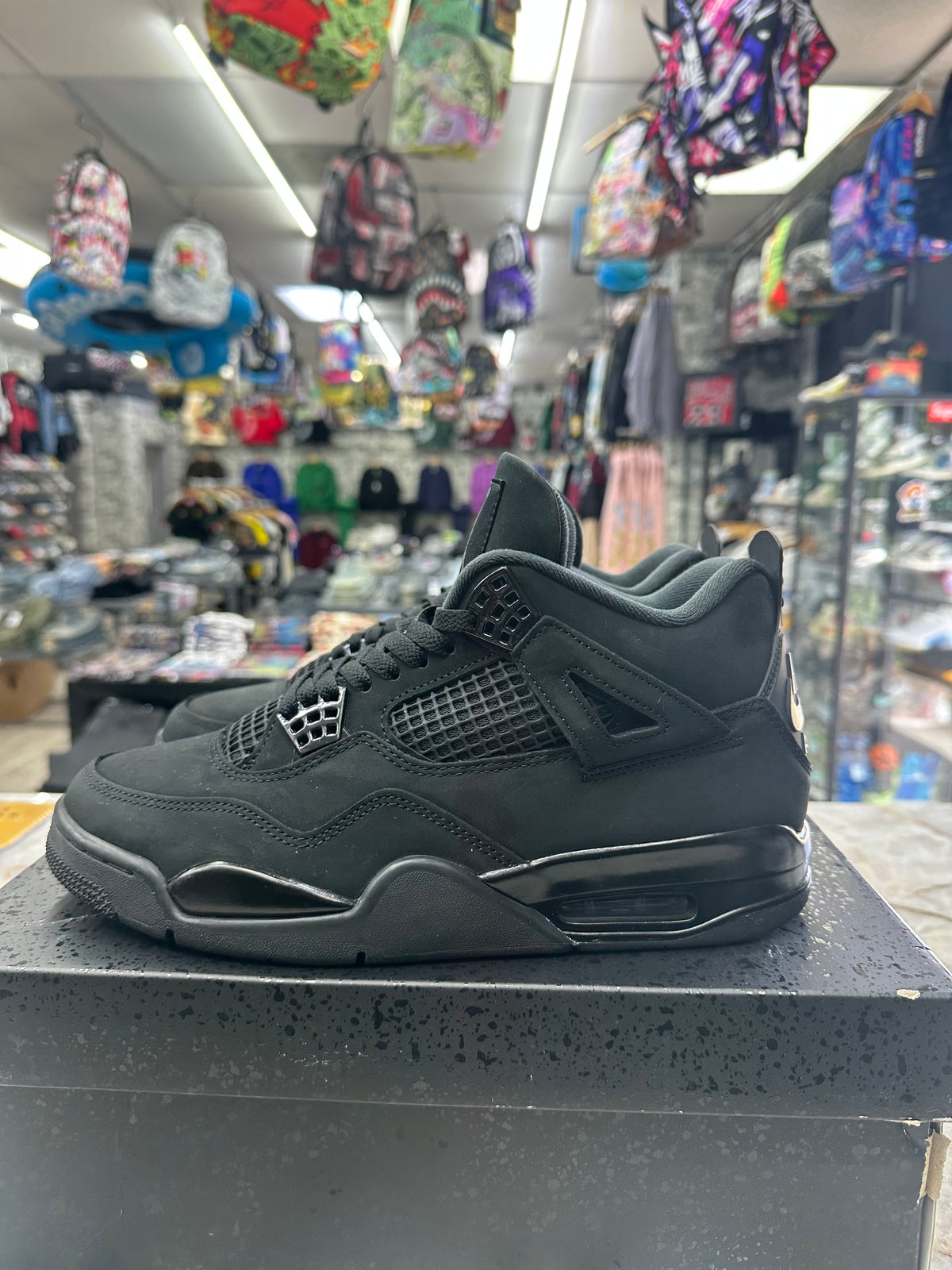 Air Jordan 4 Retro "Black Cat " *Size 10.5 Preowned* FV5029-010