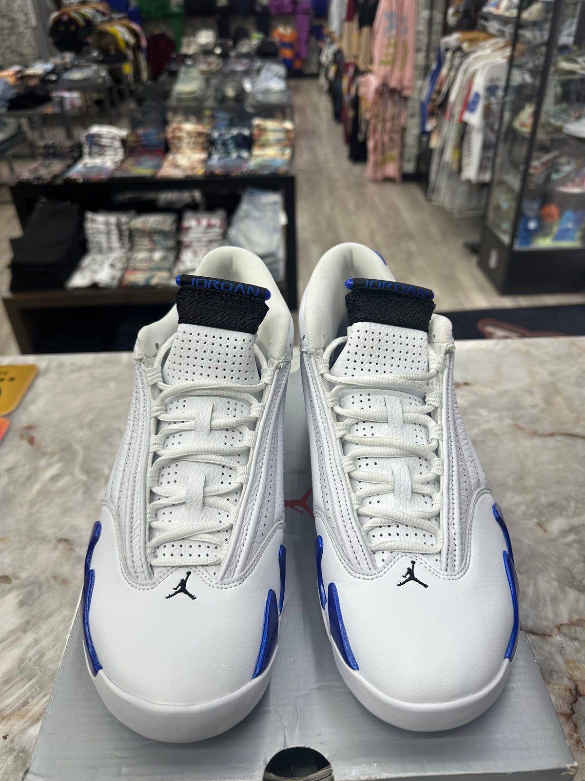 Air Jordan 14 Retro "White Hyper Royal" *Size 11 Preowned* 487471-104