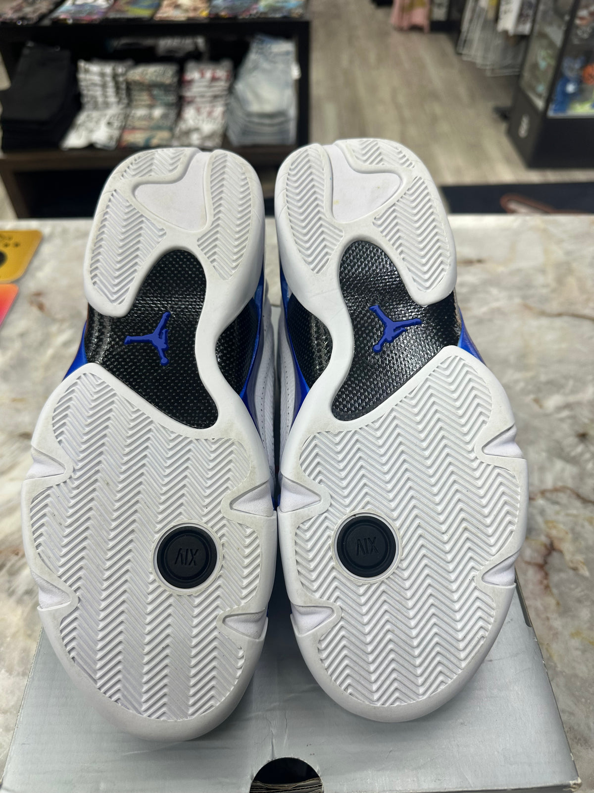 Air Jordan 14 Retro "White Hyper Royal" *Size 11 Preowned* 487471-104