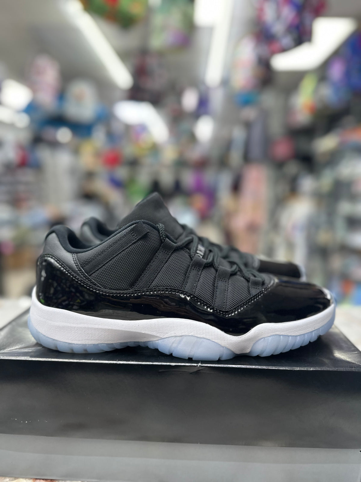 Air Jordan 11 Retro Low "Space Jam" *Size 11.5 Preowned* FV5104-004