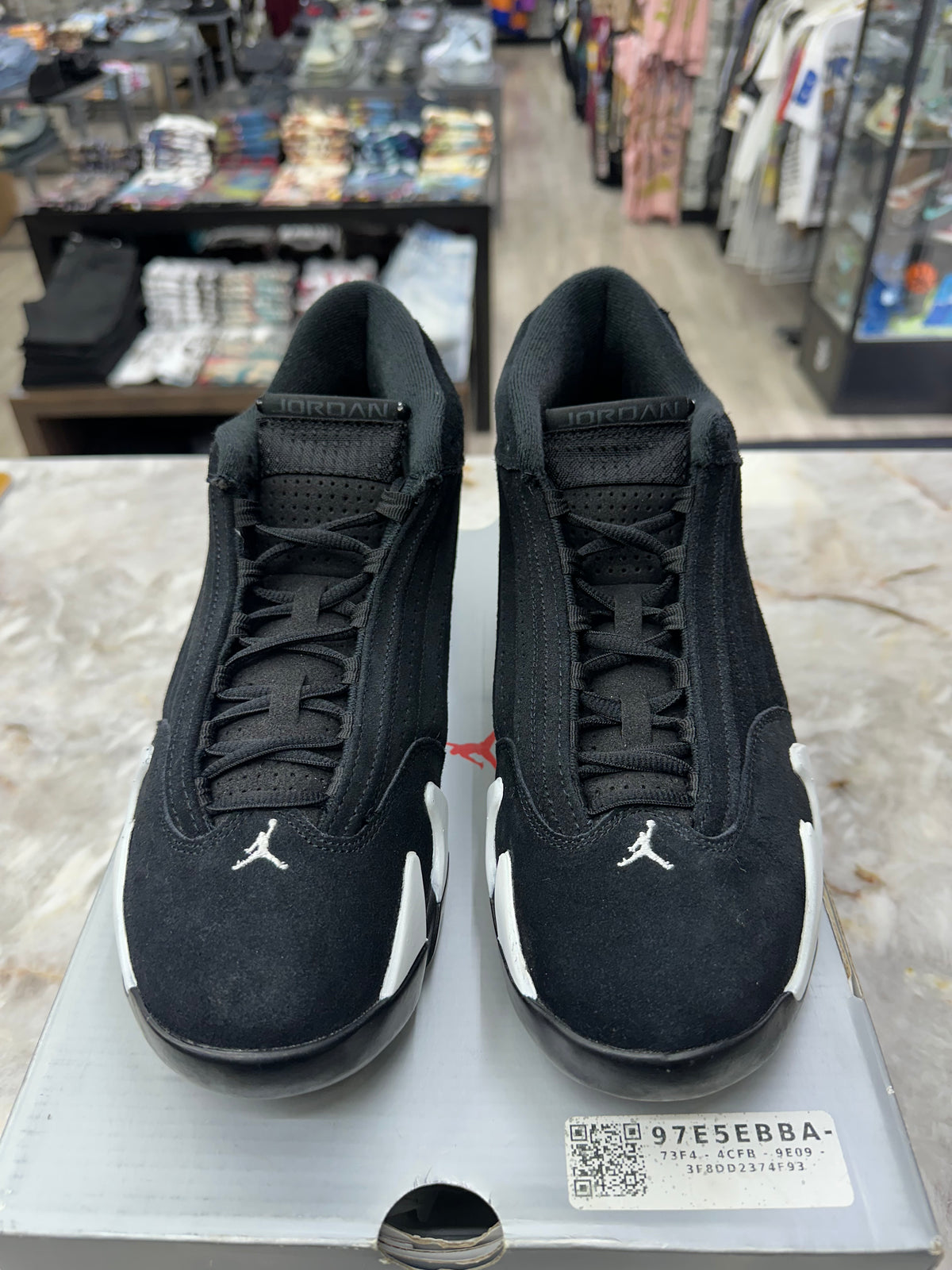 Air Jordan 14 Retro "Black White" *Size 10 Preowned* 487471-016