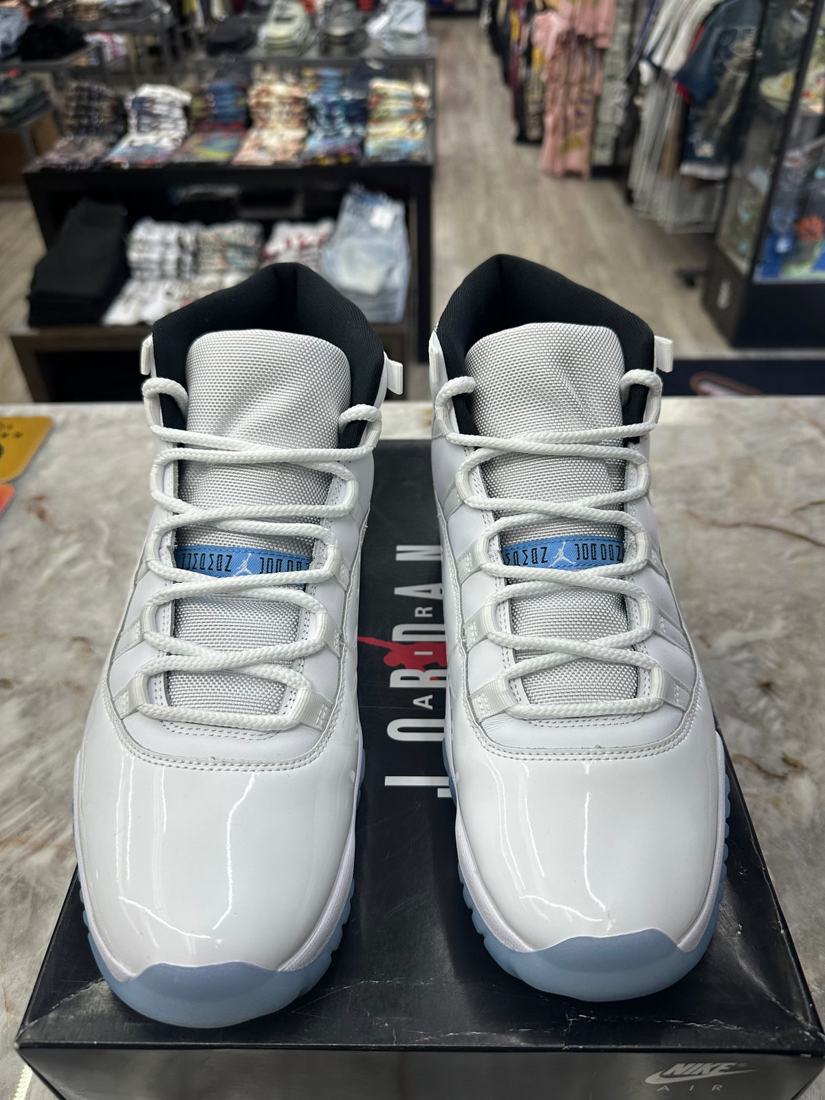 Air Jordan 11 Retro "Legend Blue" *Size 12.5 Preowned* CT8012-104