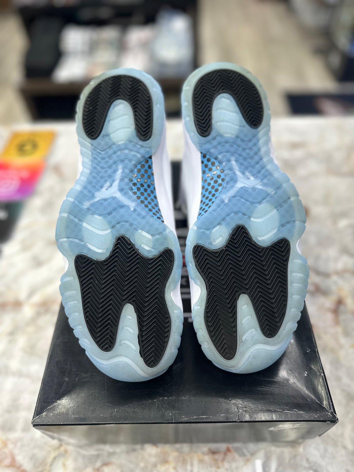 Air Jordan 11 Retro "Legend Blue" *Size 12.5 Preowned* CT8012-104
