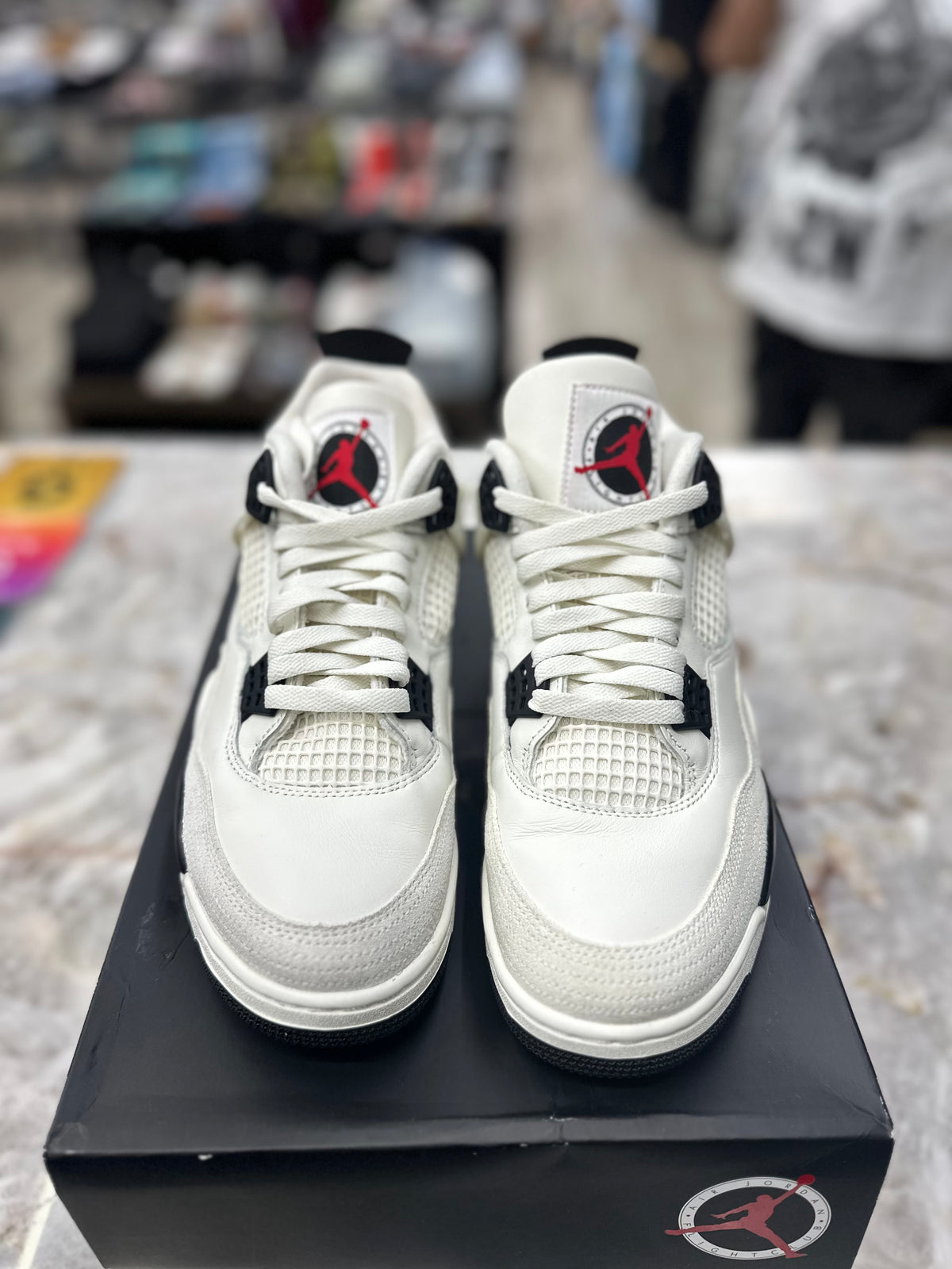 Air Jordan 4 Retro "Flight Club " *Size 10.5 Preowned* IM4002-100
