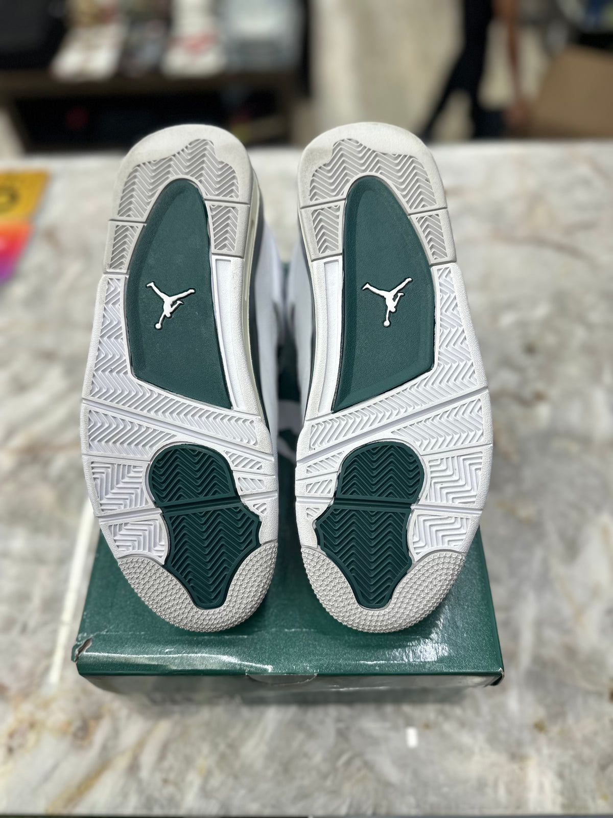 Air Jordan 4 Retro "Oxidized Green " *Size 11 Preowned* FQ8138-103
