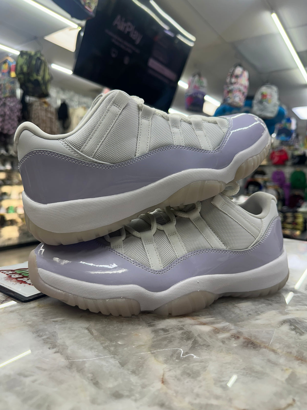 Air Jordan 11 Retro Low "Pure Violet (Women’s)" AH7860-101
