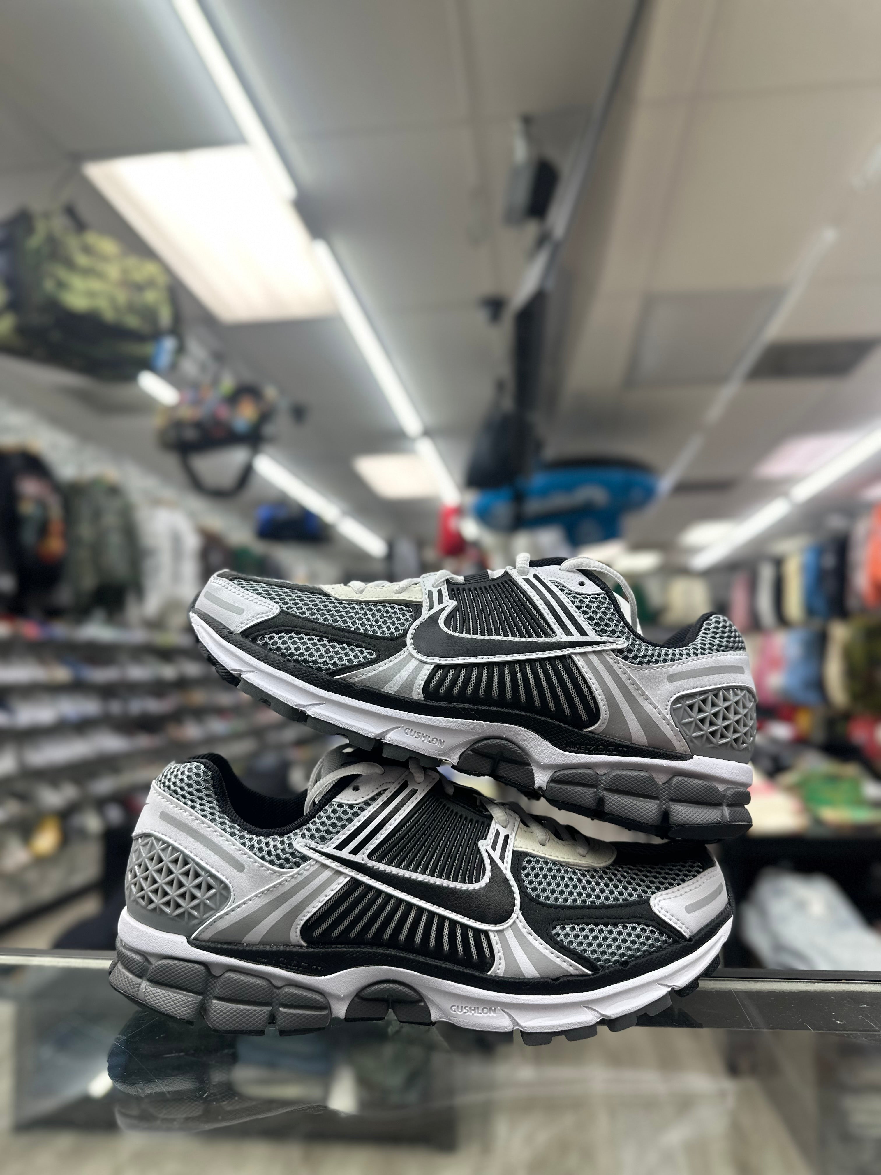 Nike Zoom Vomero 5 “Dark Grey/Black" (CI1694-001)