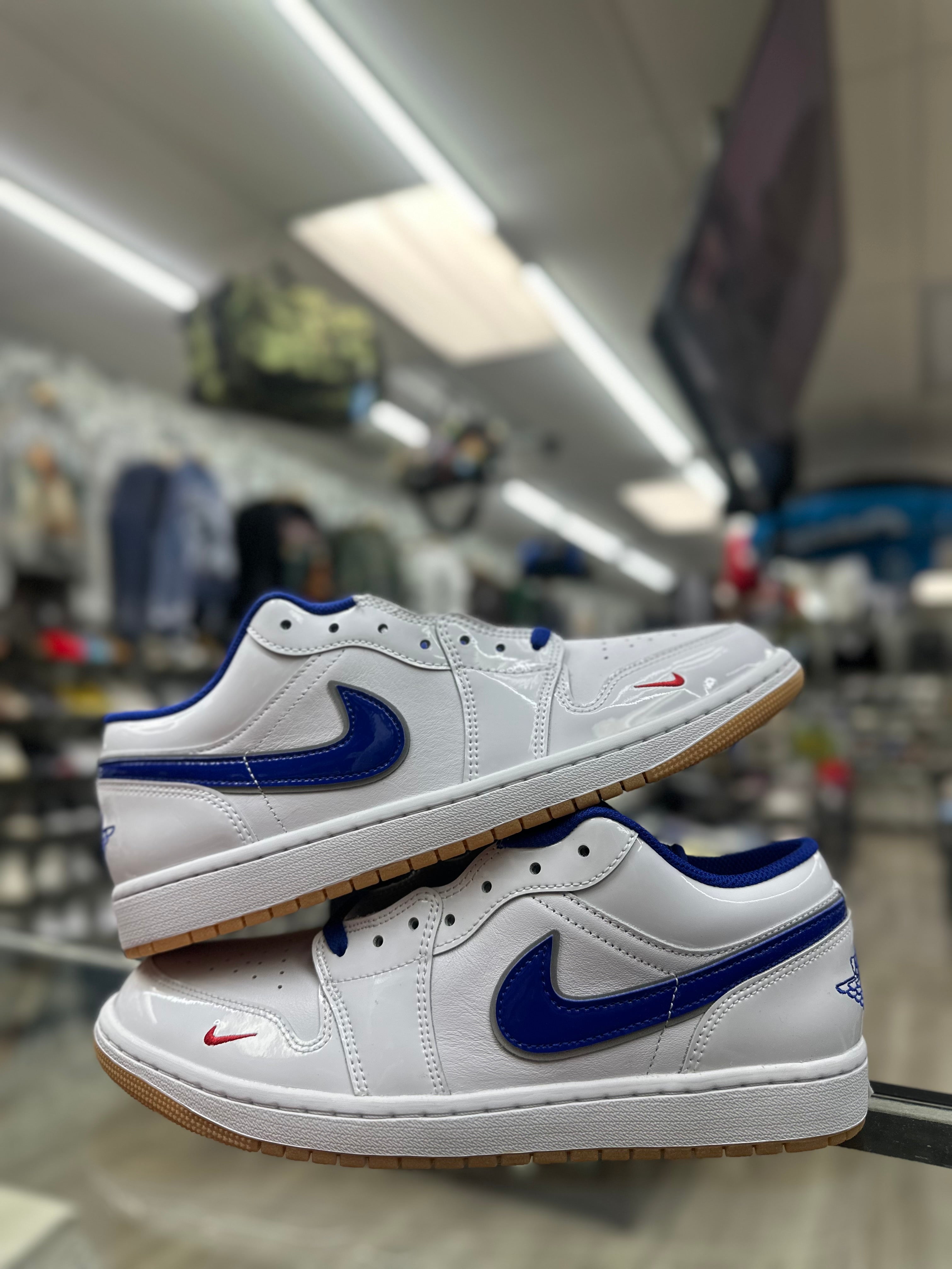 Air Jordan 1 Low SE “Dodgers" (IQ0400-100)