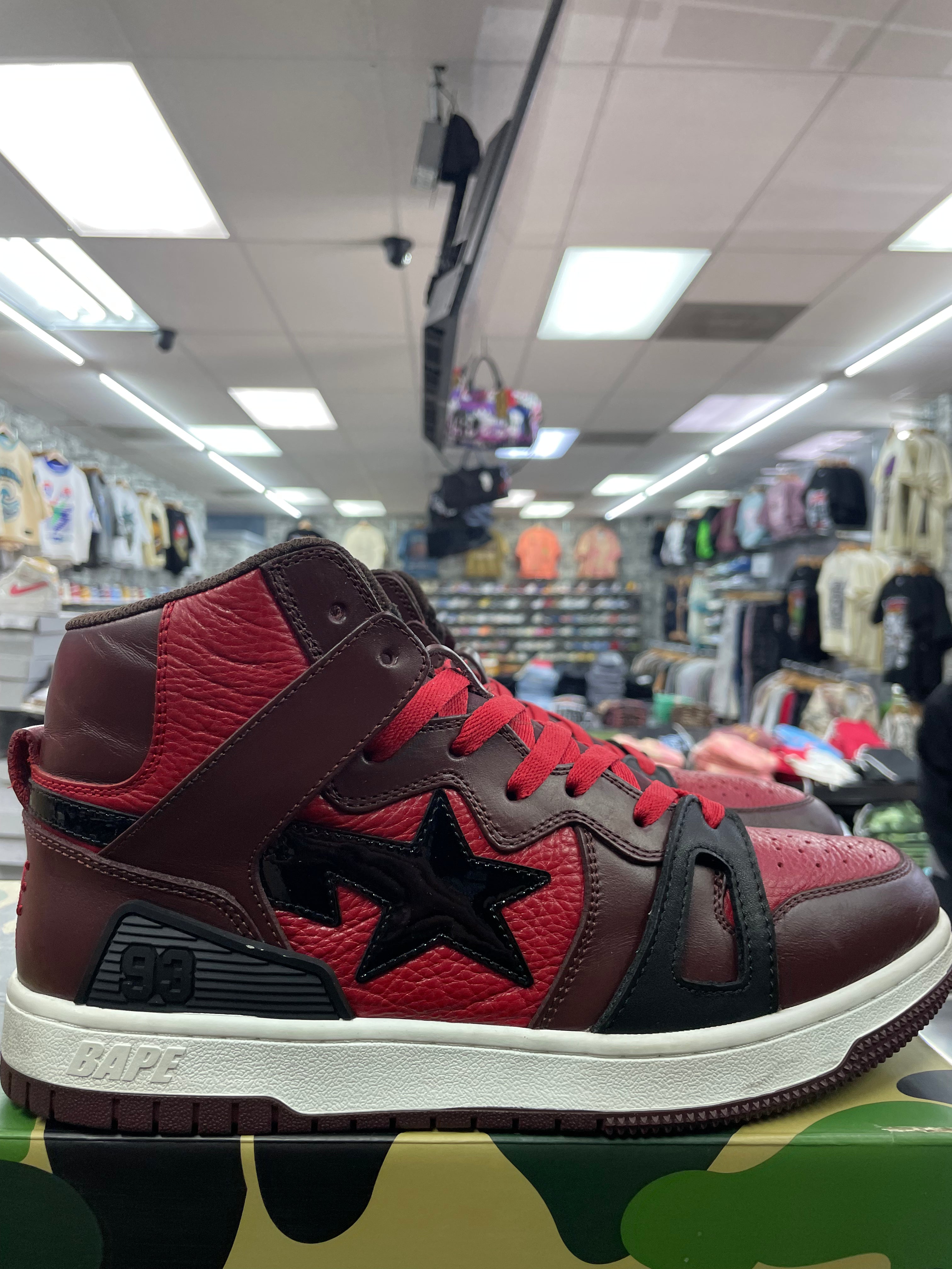 A Bathing Bape Ape Sta 93 High “Black/Red” *Size 10 Preowned*