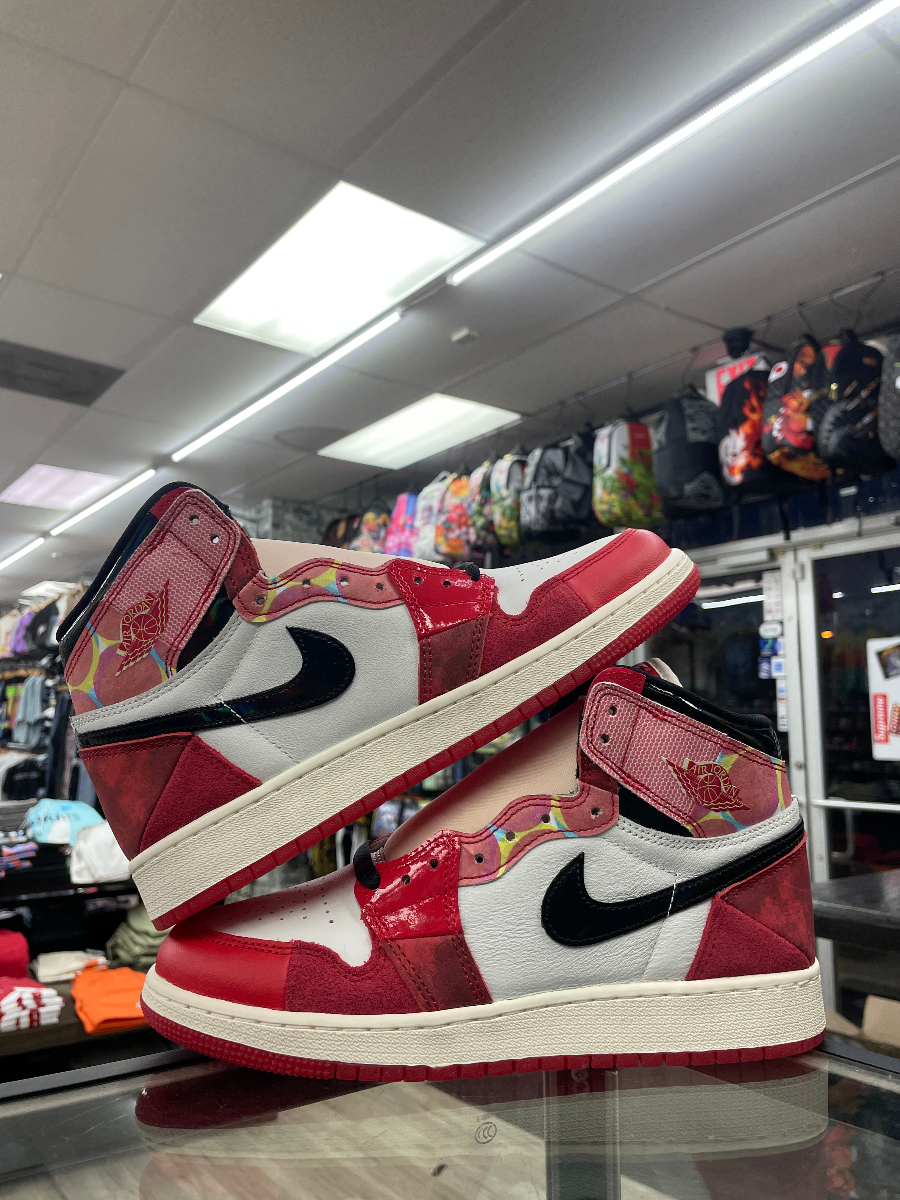 Air Jordan 1 “Spider Man Across Spider Verse” (GS)